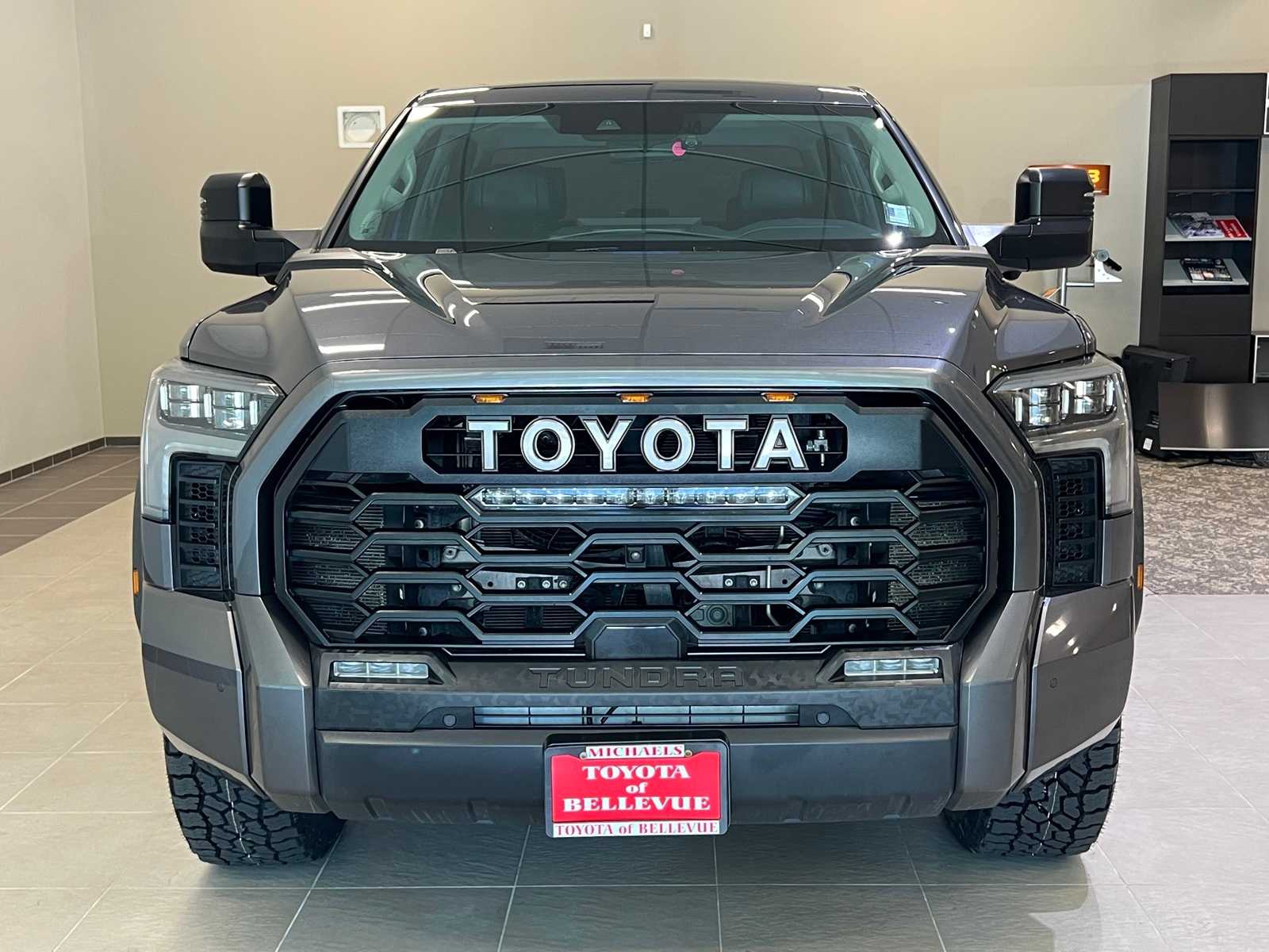 Thumbnail: 2023 Toyota Tundra - 8