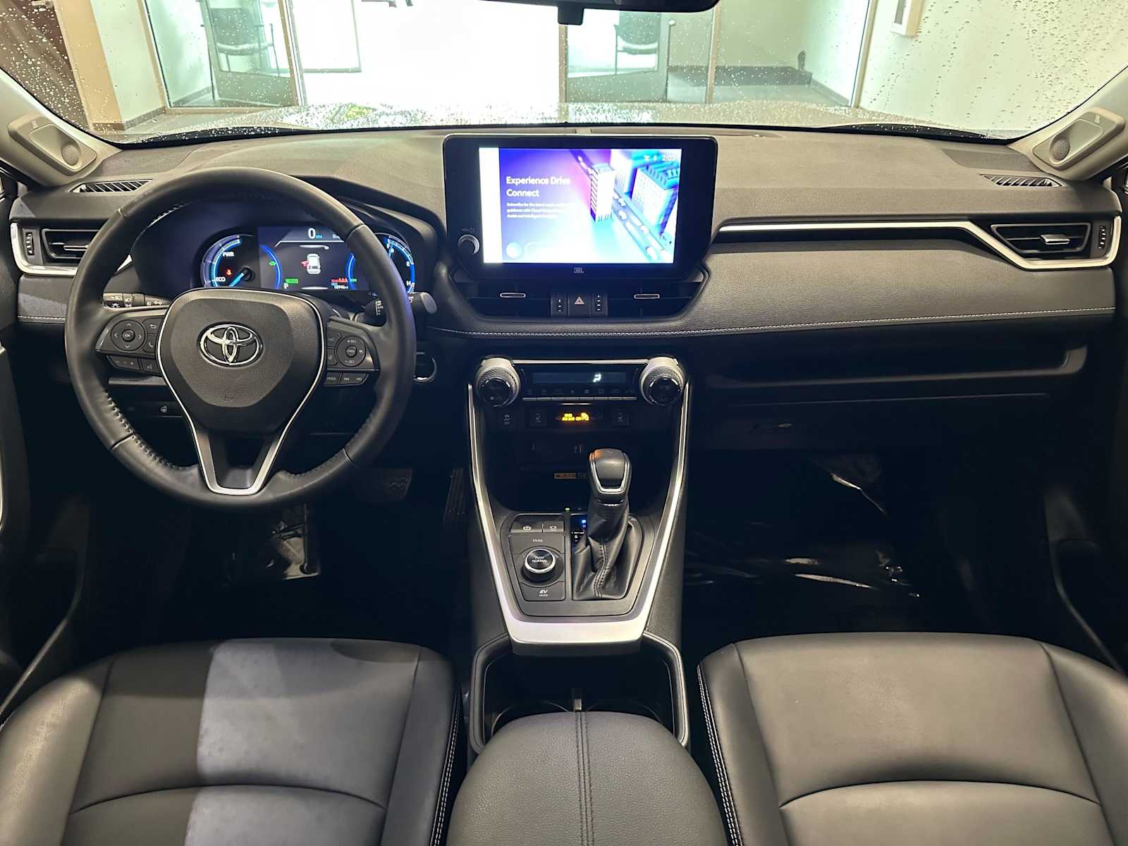 Thumbnail: 2024 Toyota RAV4 - 10