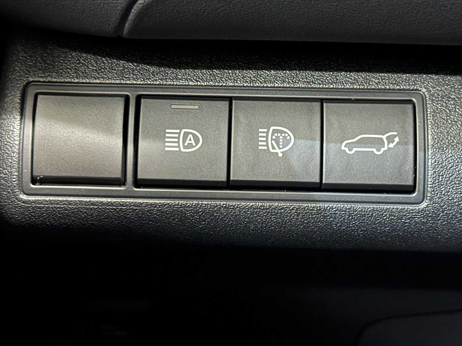 Thumbnail: 2026 Toyota bZ - 17