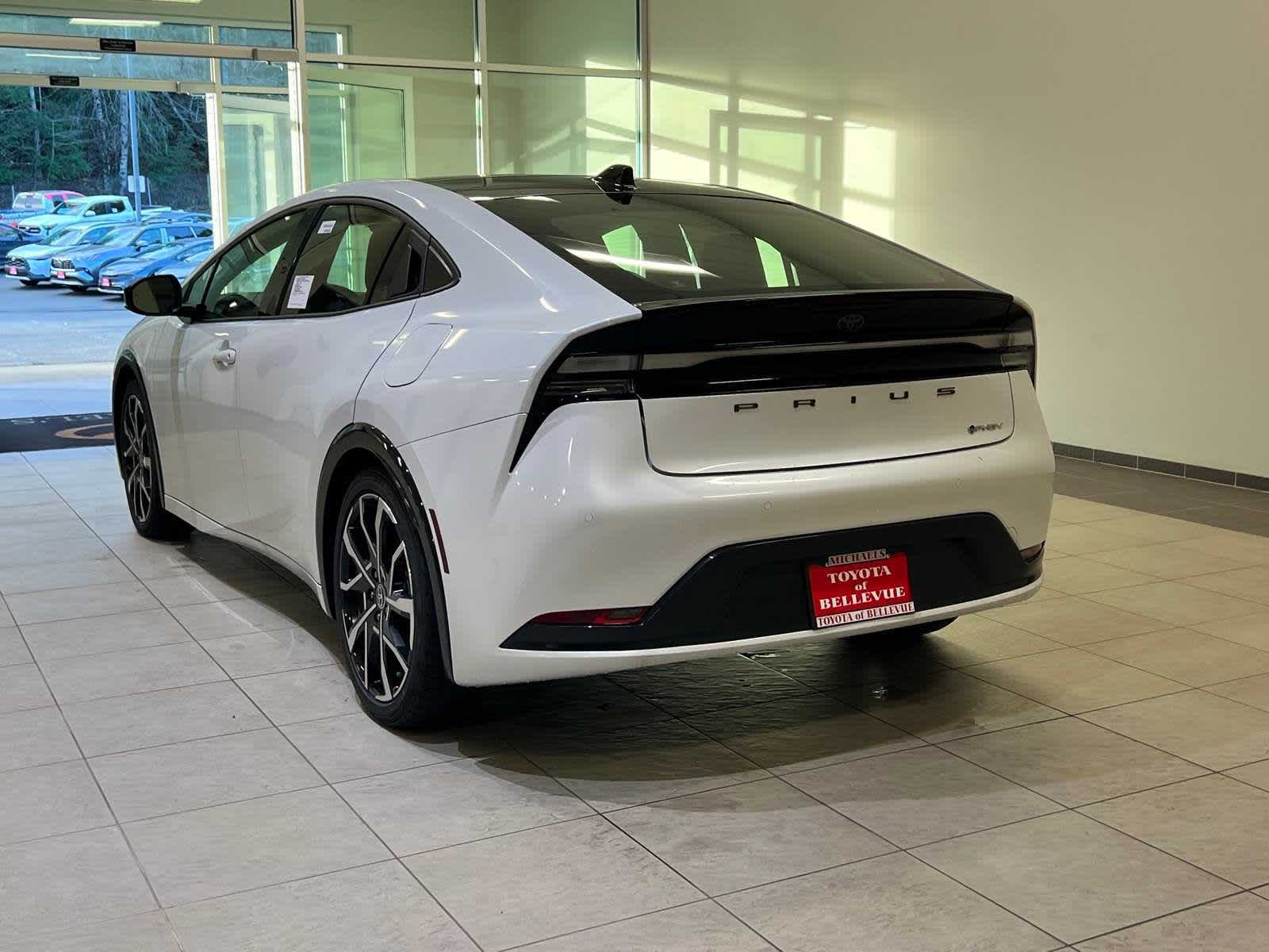 Thumbnail: 2026 Toyota Prius - 4