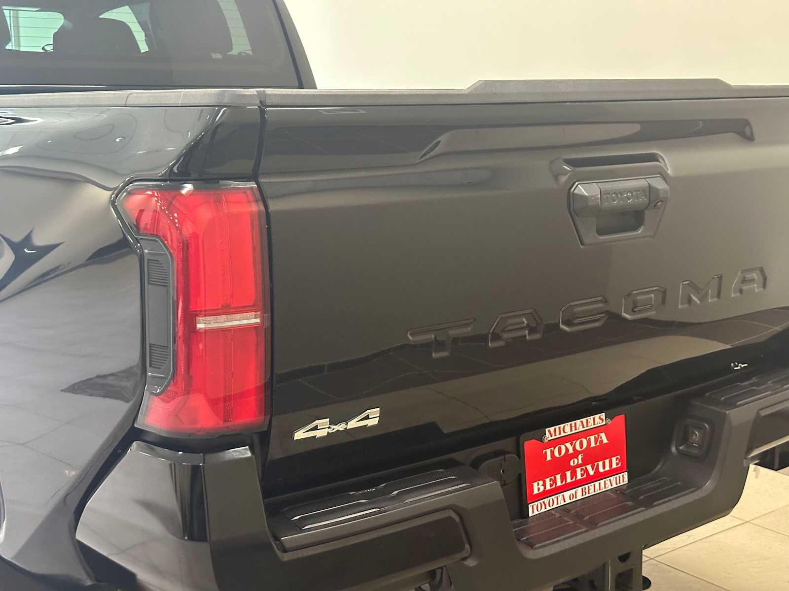 Thumbnail: 2024 Toyota Tacoma - 7