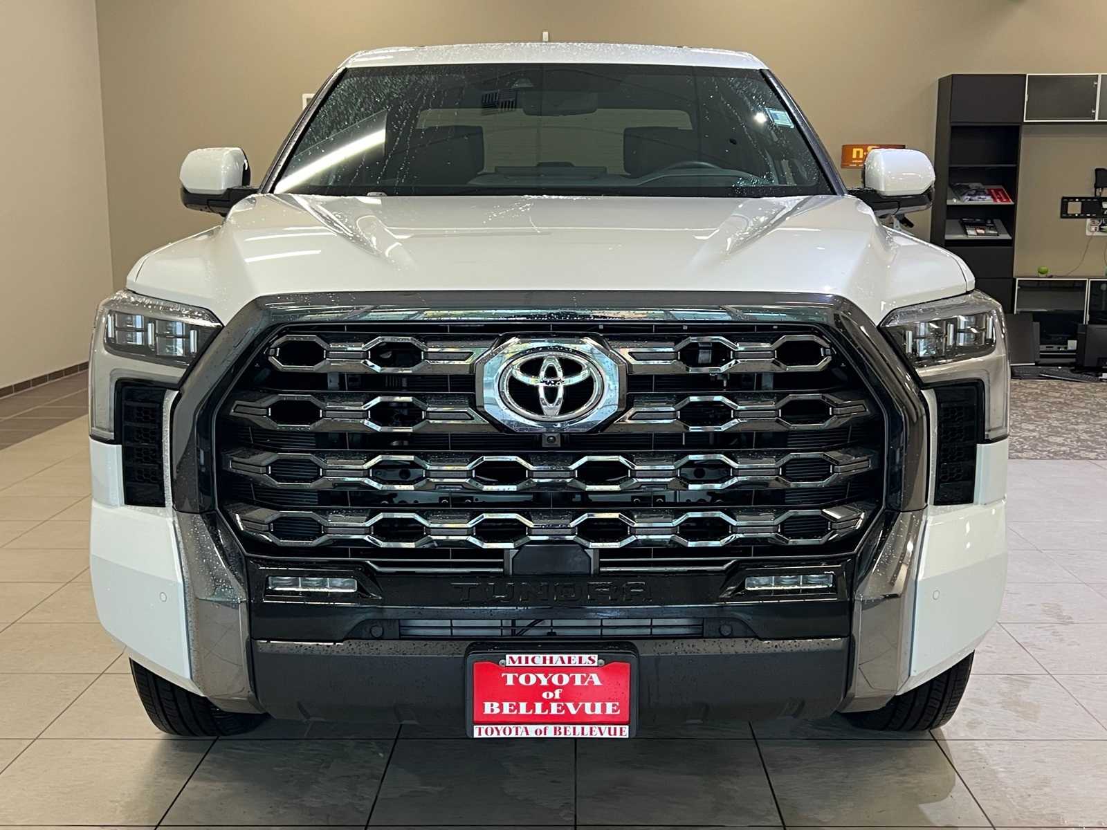 Thumbnail: 2024 Toyota Tundra - 8