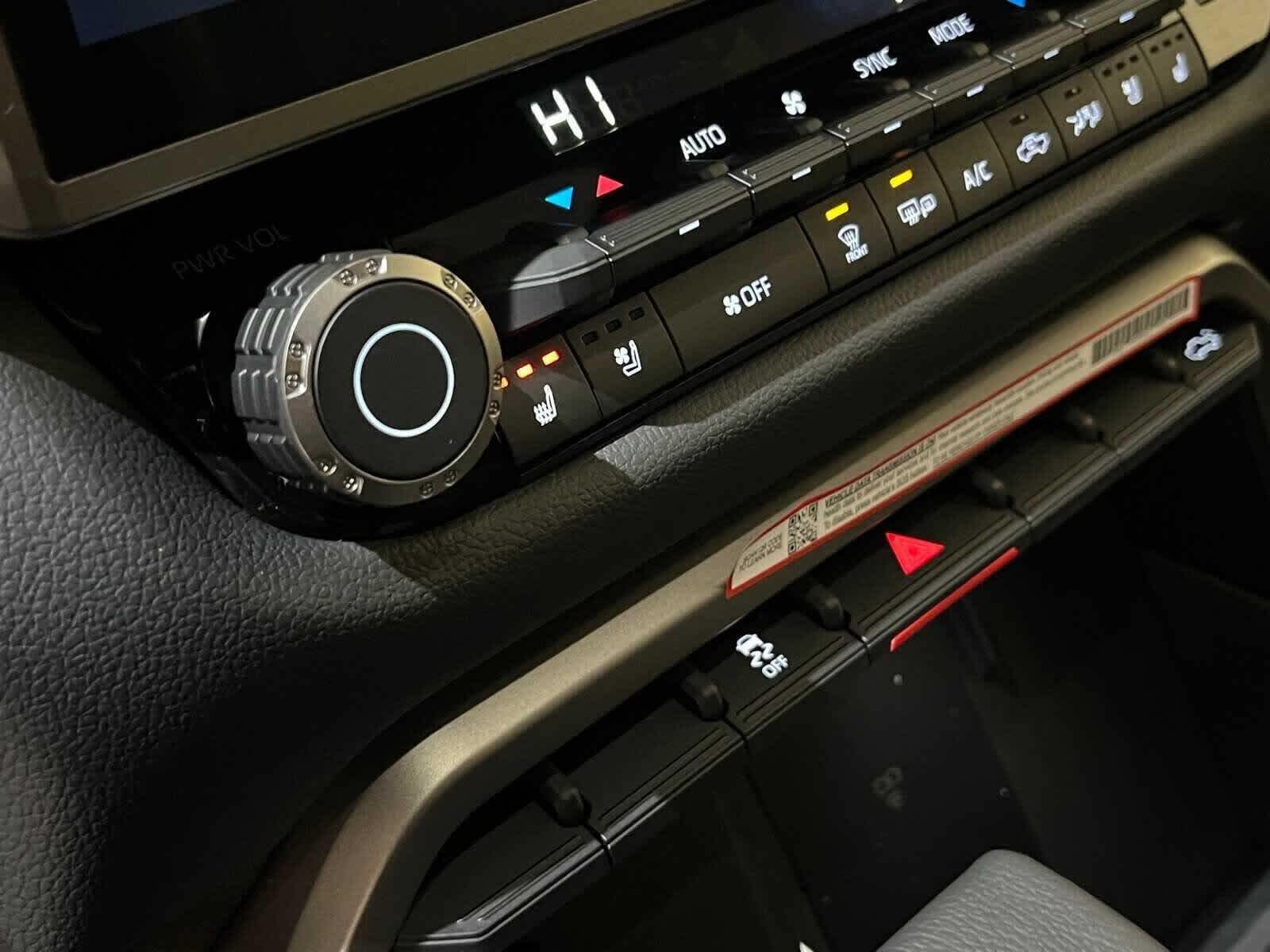 Thumbnail: 2026 Toyota Tundra - 25