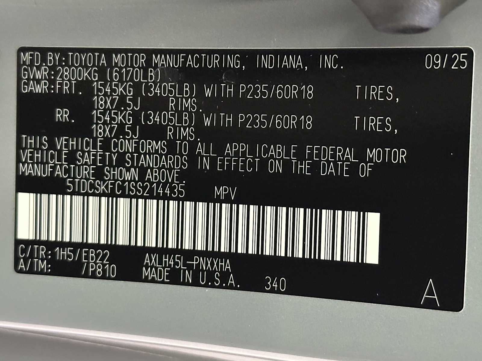 Thumbnail: 2025 Toyota Sienna - 32