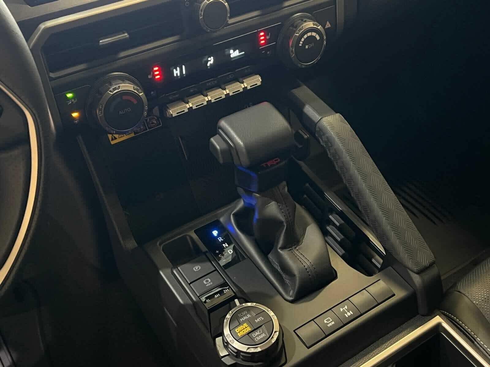 Thumbnail: 2025 Toyota 4Runner - 23