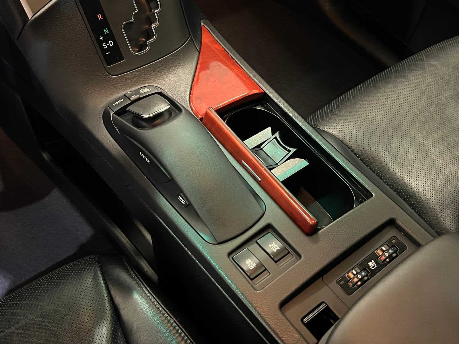 Thumbnail: 2012 Lexus RX - 24