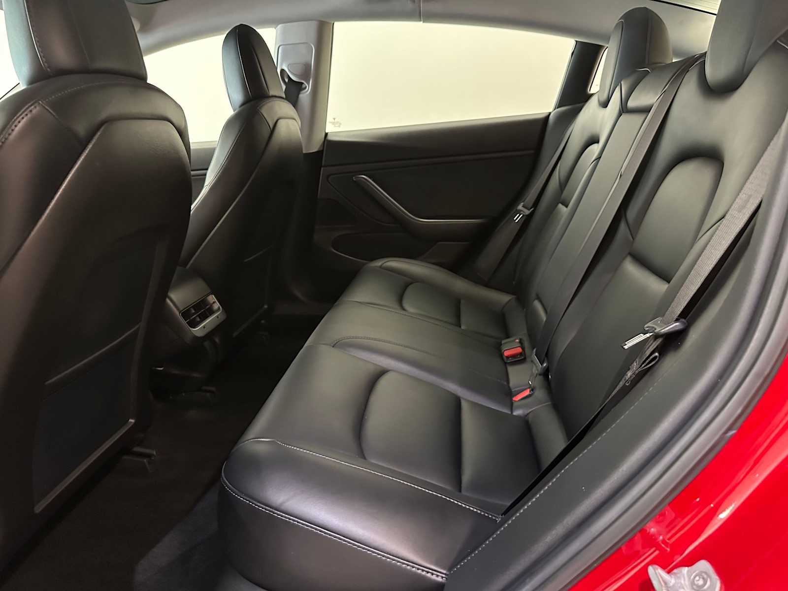 Thumbnail: 2019 Tesla Model 3 - 25