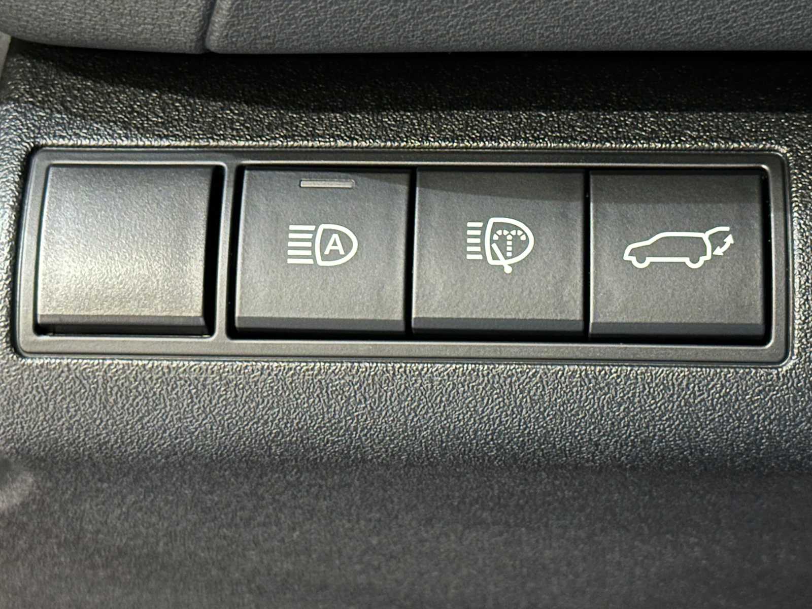 Thumbnail: 2026 Toyota bZ - 18