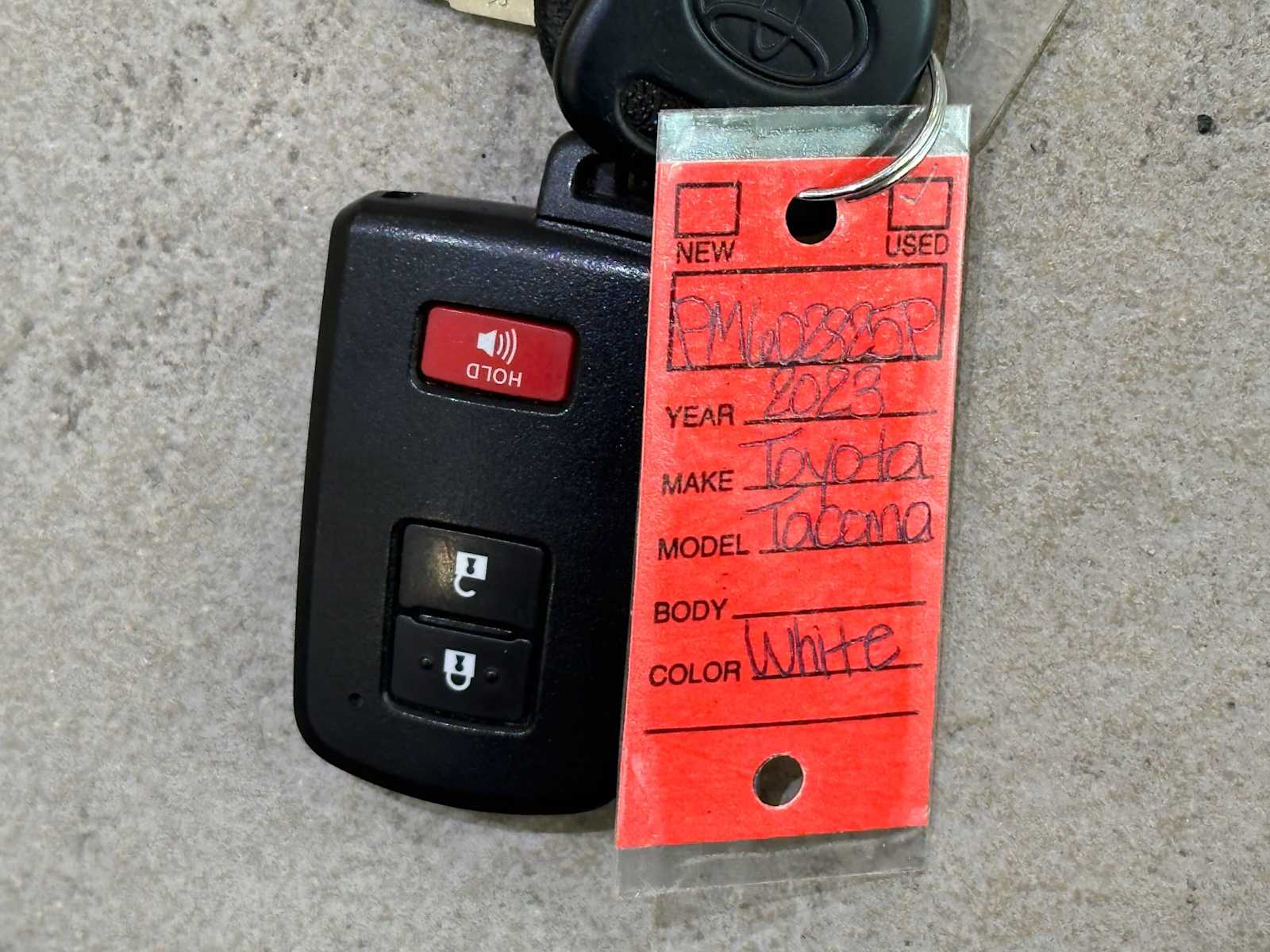 Thumbnail: 2023 Toyota Tacoma - 34