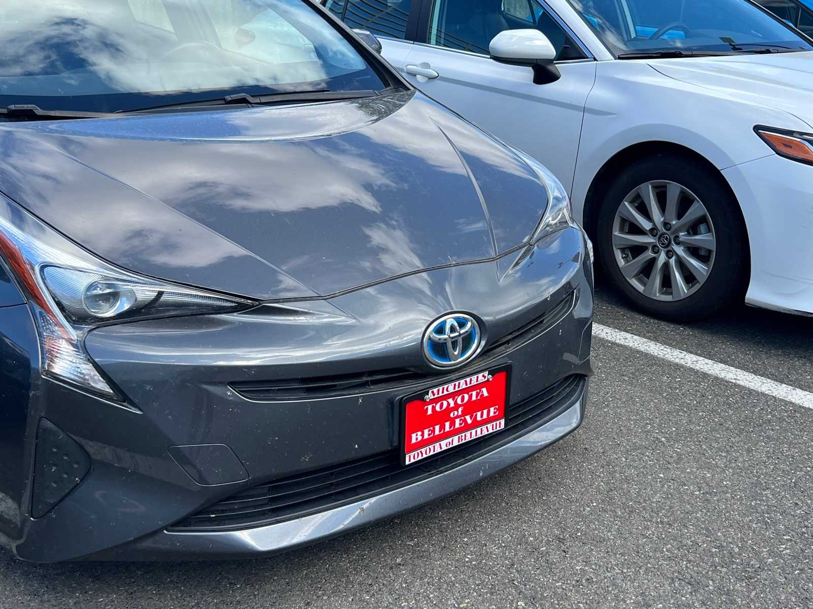 Thumbnail: 2016 Toyota Prius - 4