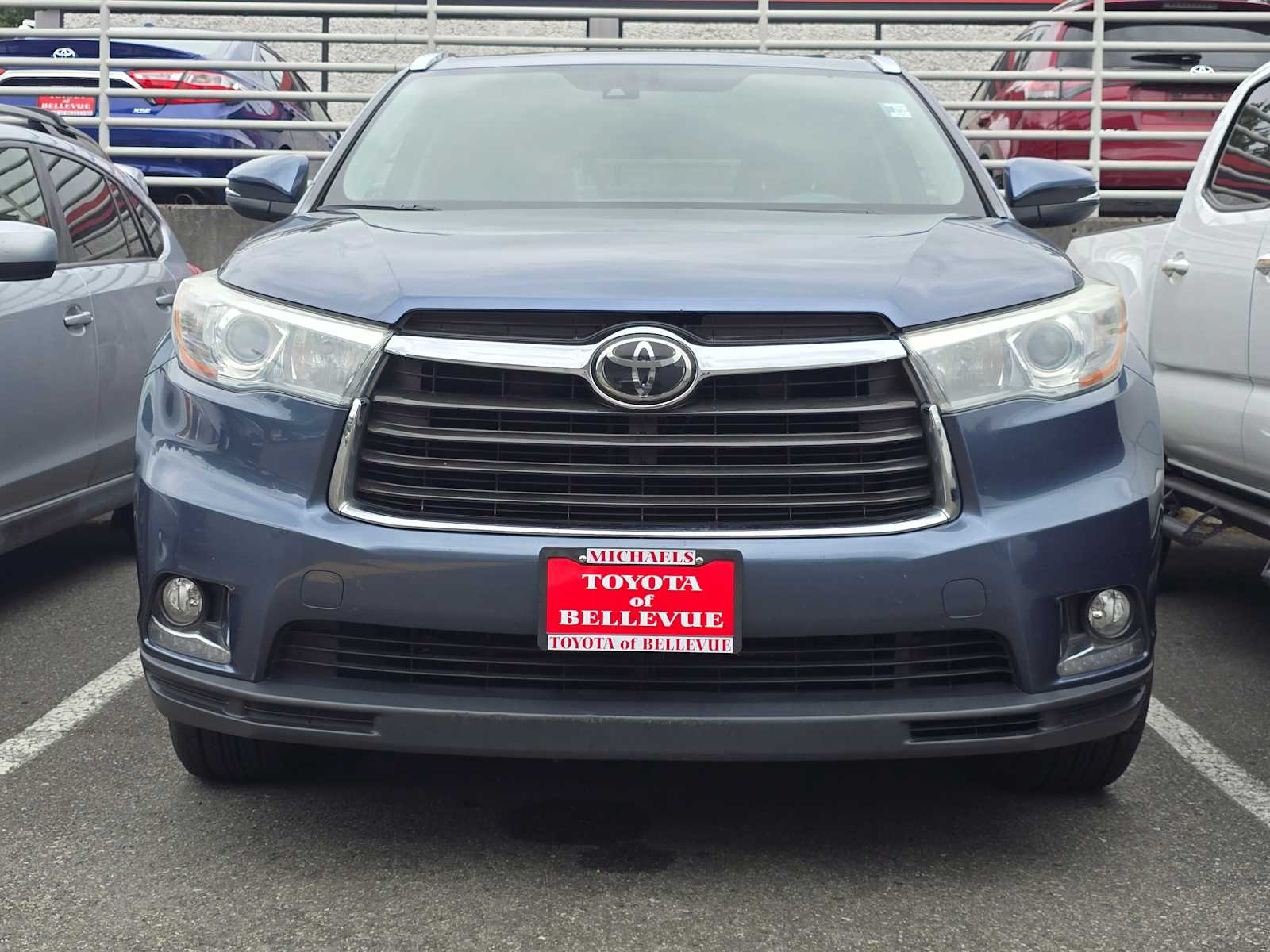 Thumbnail: 2015 Toyota Highlander - 2