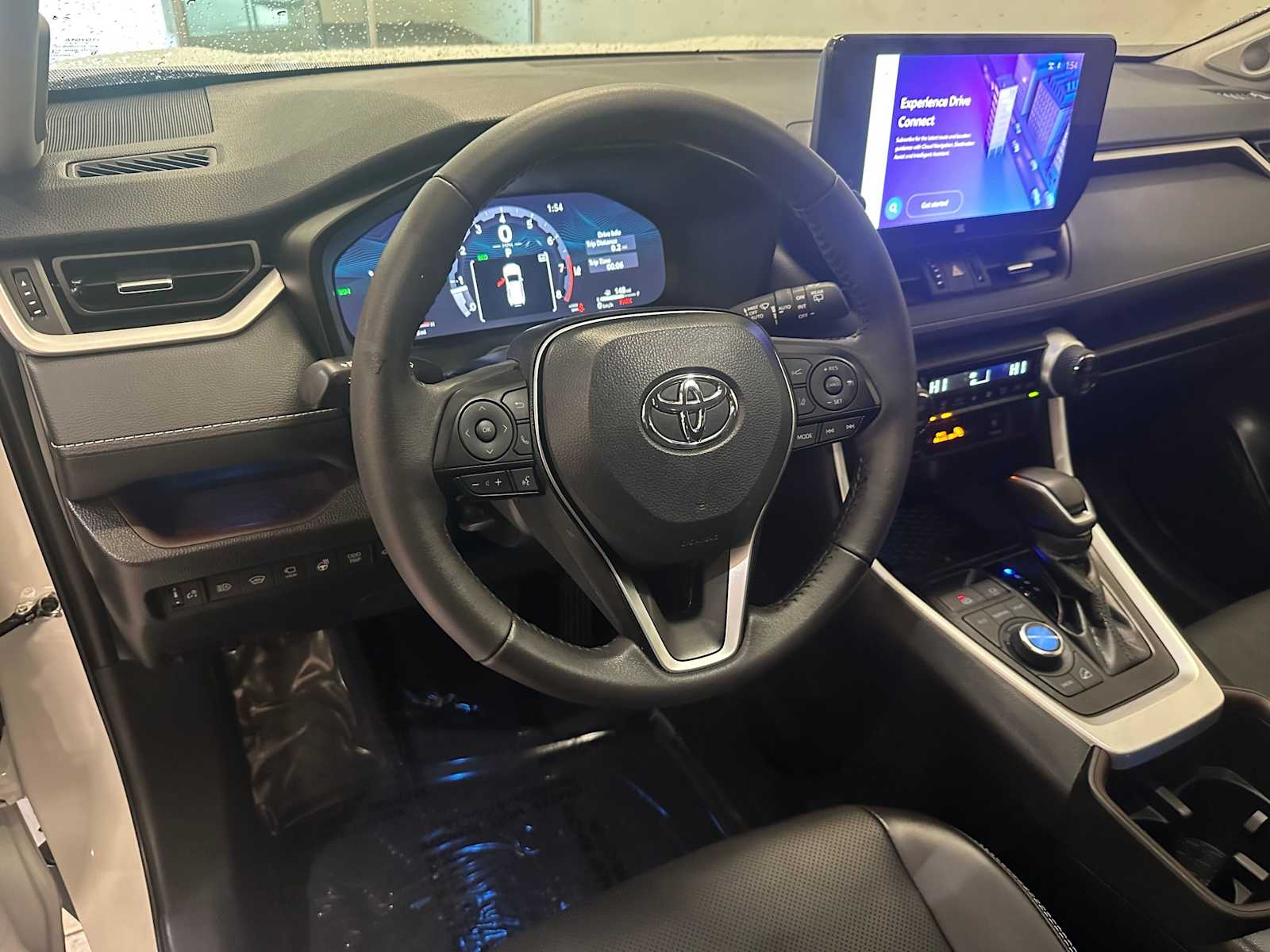 Thumbnail: 2024 Toyota RAV4 - 2