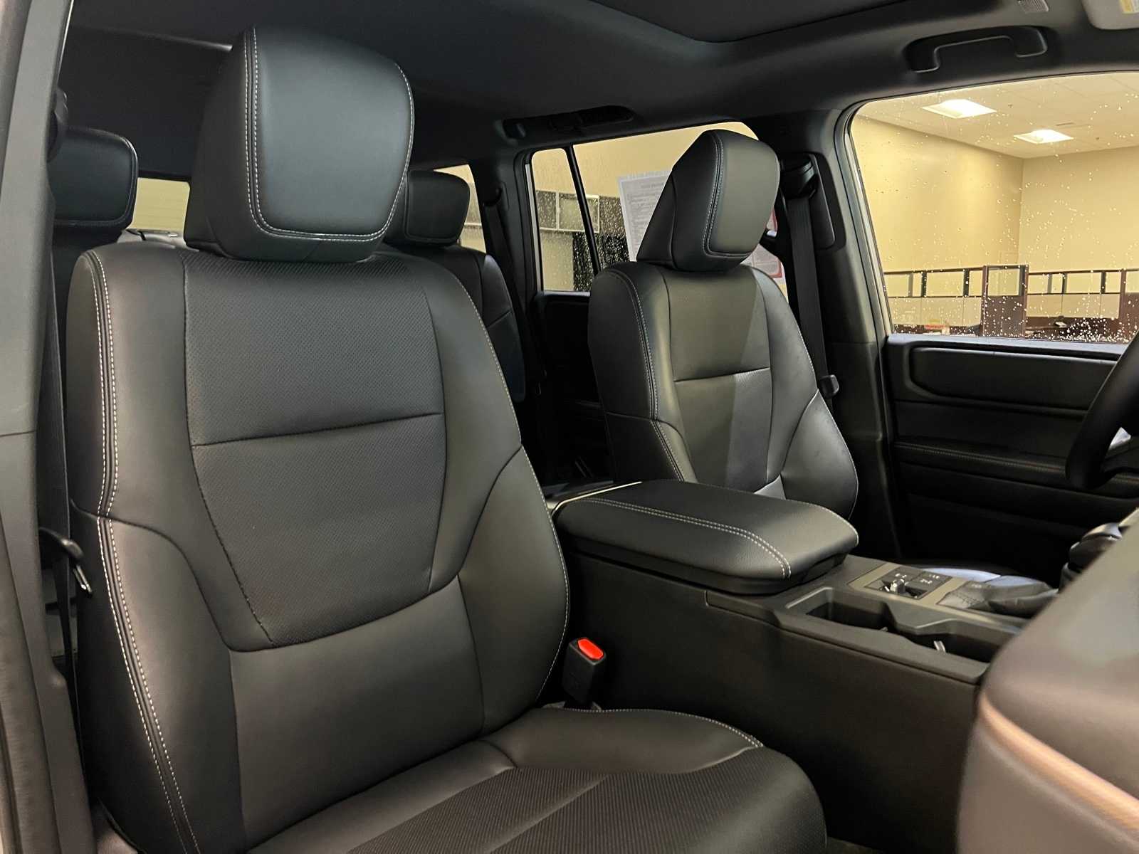 Thumbnail: 2025 Toyota Land Cruiser - 14