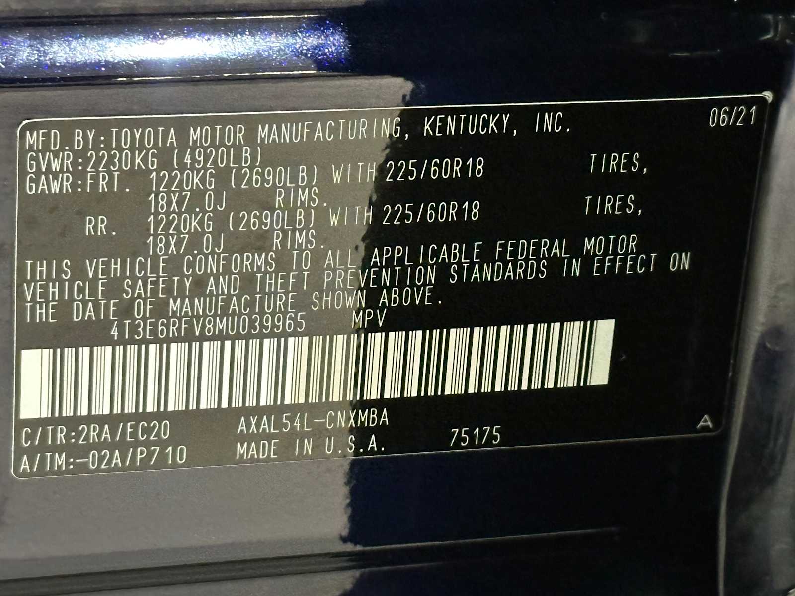 Thumbnail: 2021 Toyota RAV4 - 32