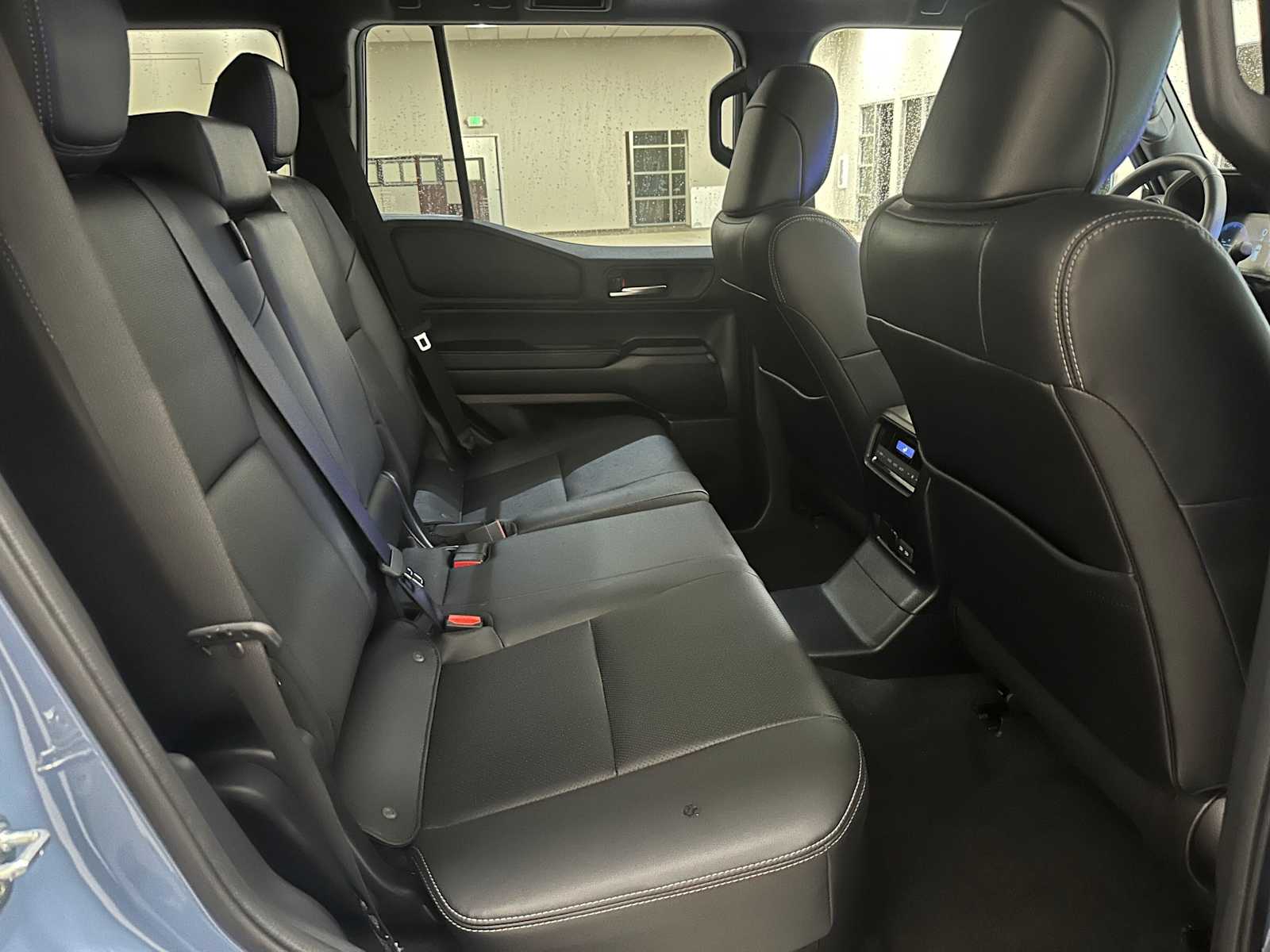 Thumbnail: 2025 Toyota Land Cruiser - 27