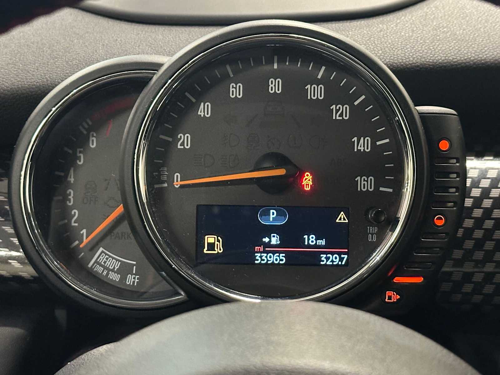 Thumbnail: 2014 MINI Cooper Hardtop - 12