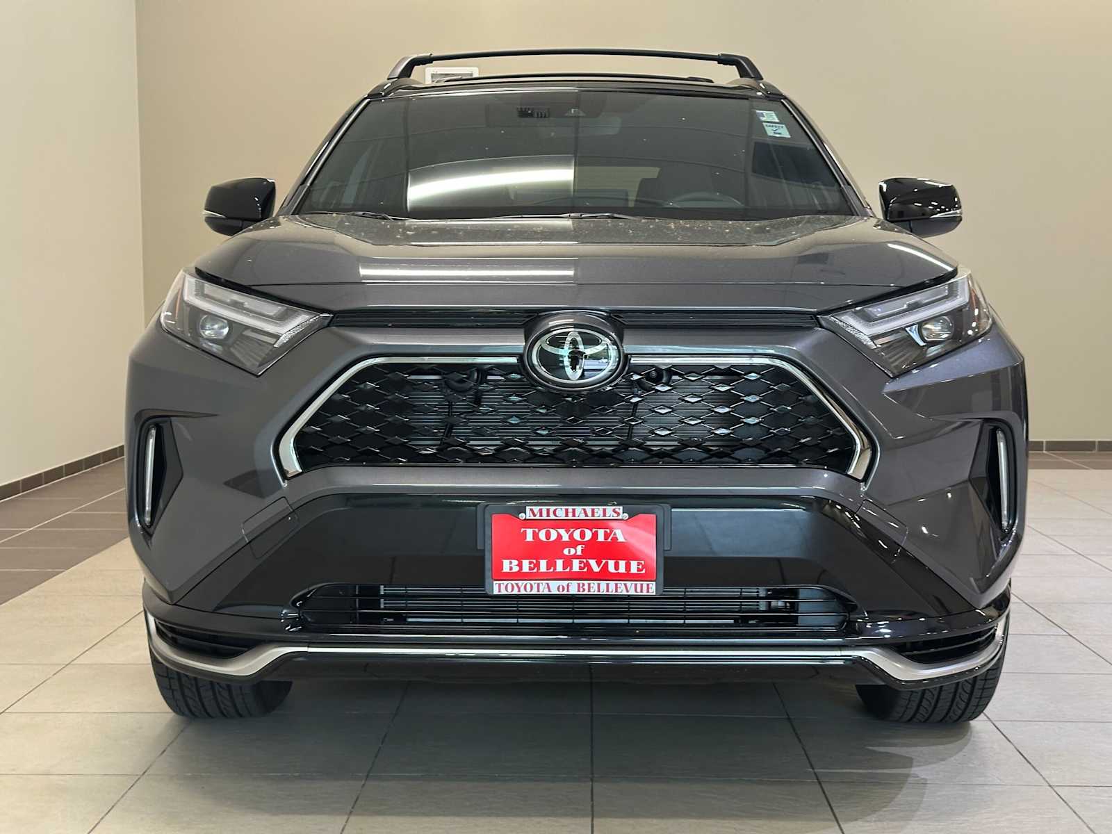 Thumbnail: 2025 Toyota RAV4 - 6