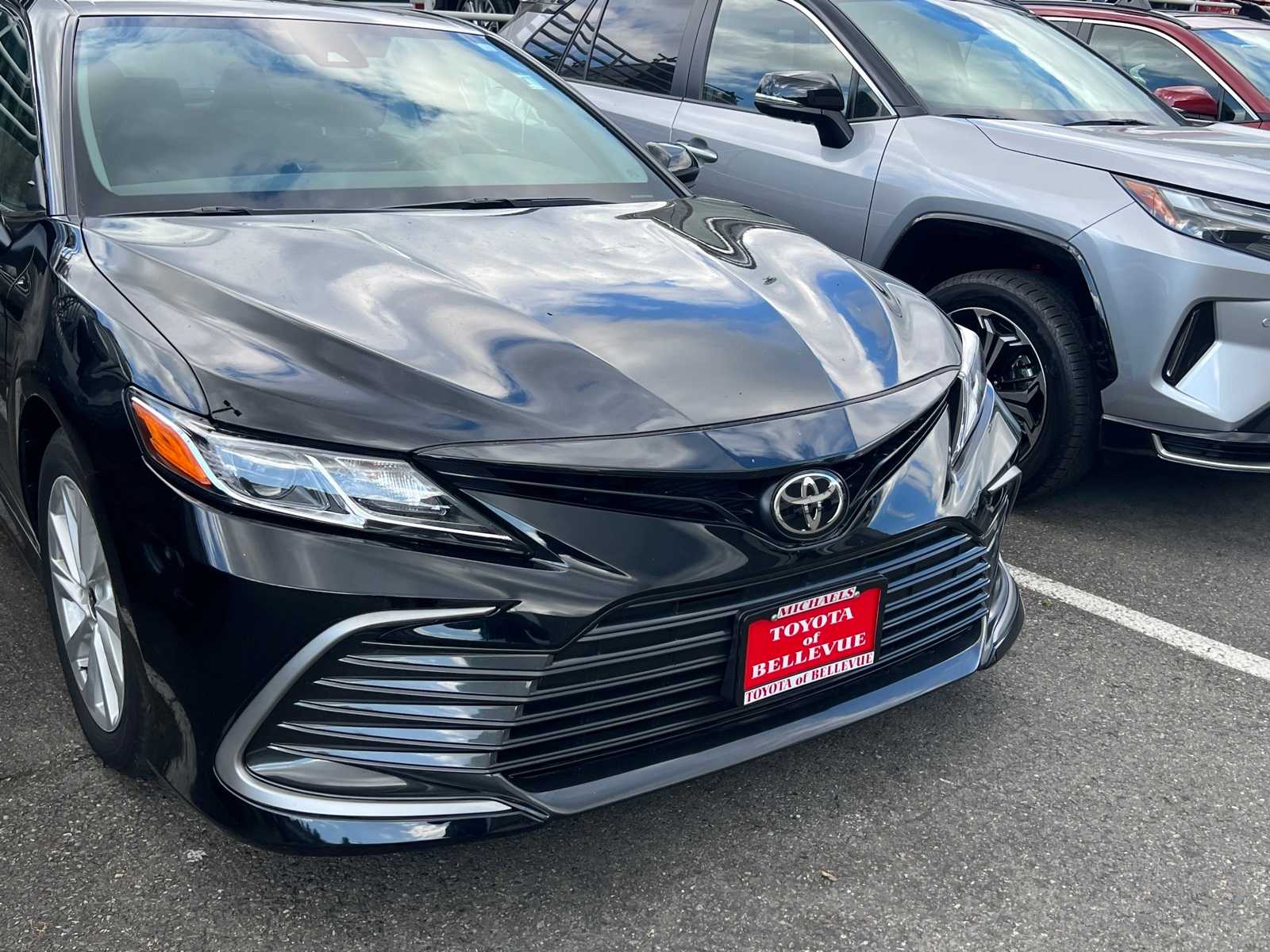 Thumbnail: 2022 Toyota Camry - 4