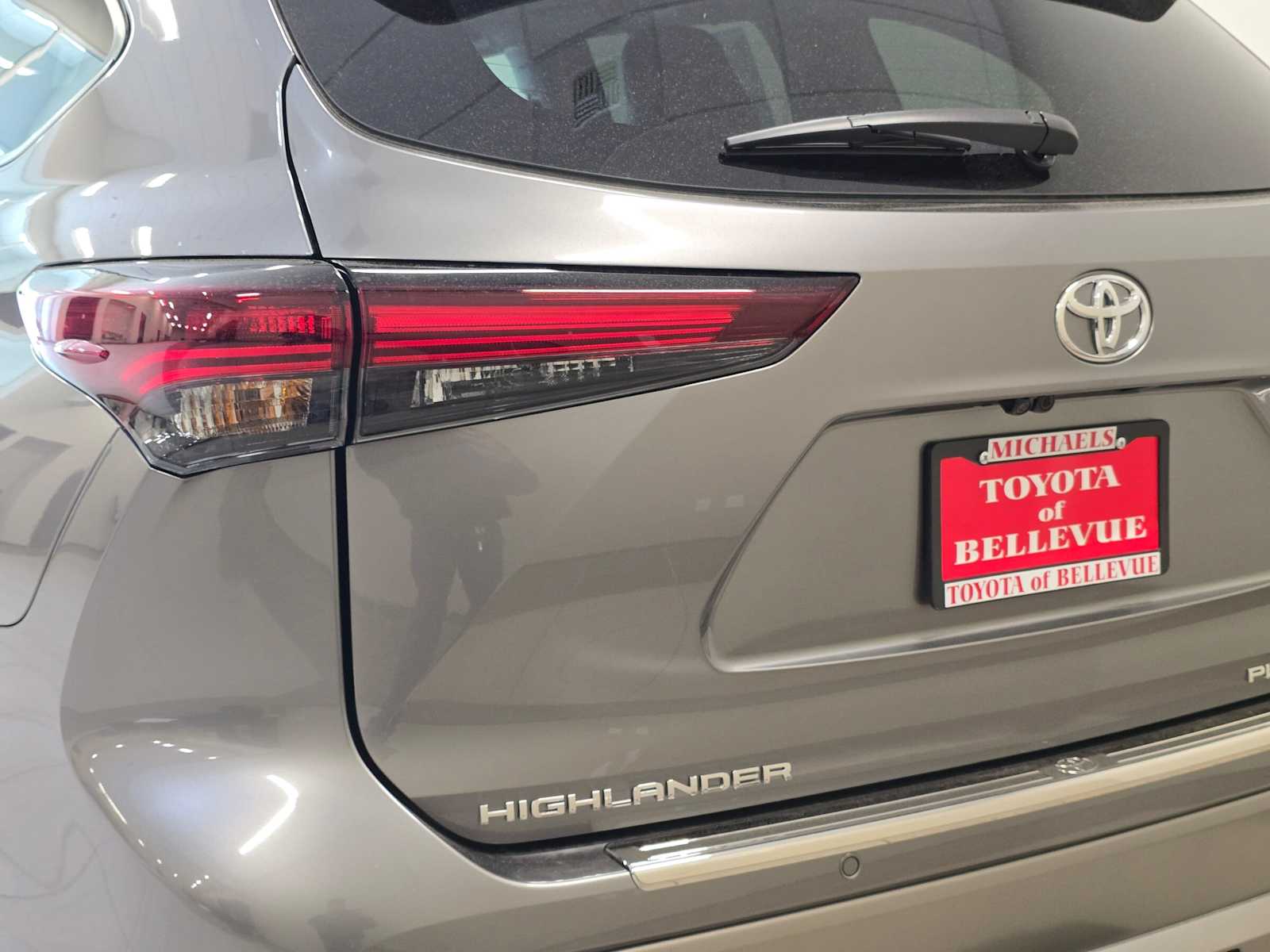 Thumbnail: 2026 Toyota Highlander - 7