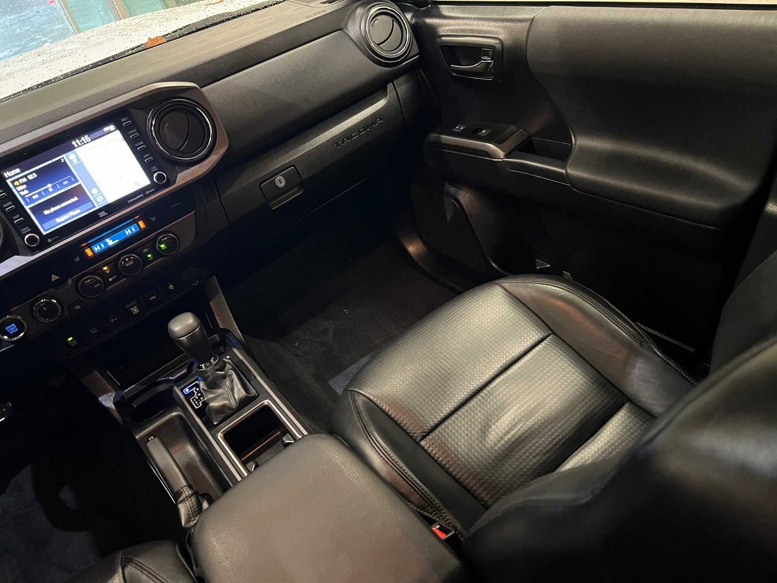 Thumbnail: 2020 Toyota Tacoma - 11