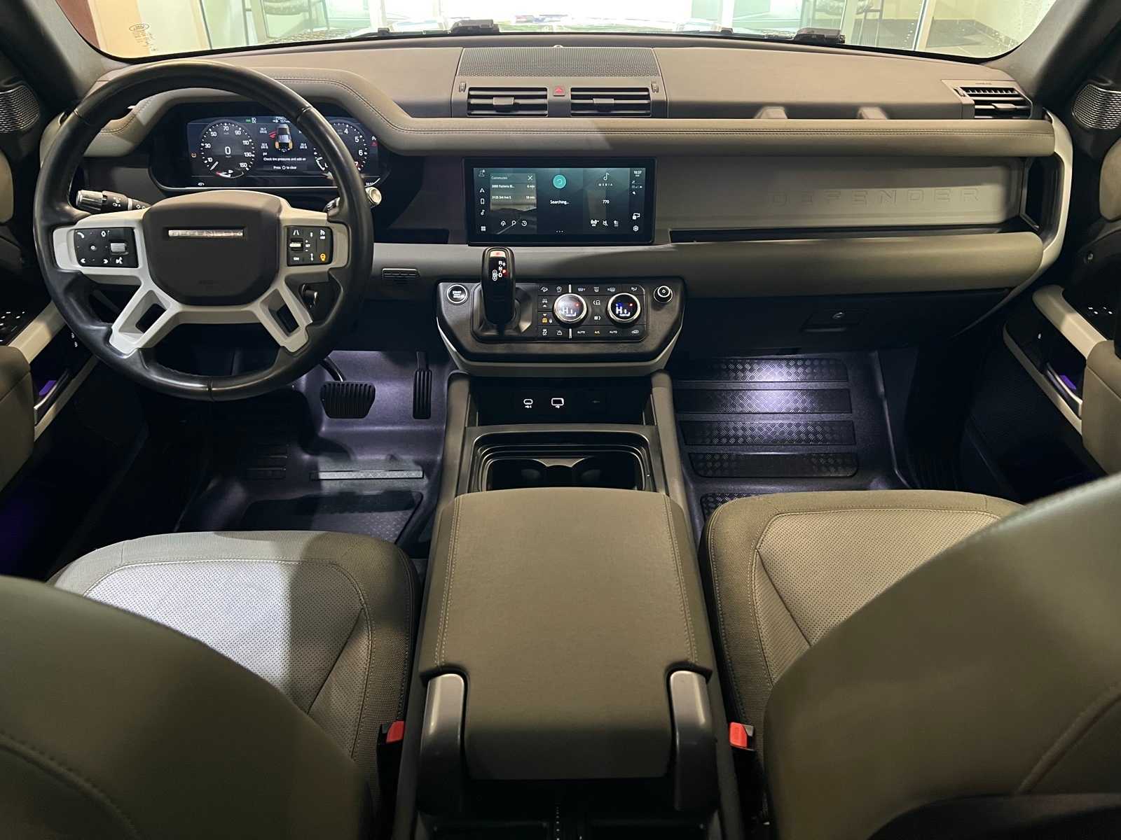 Thumbnail: 2020 Land Rover Defender - 10