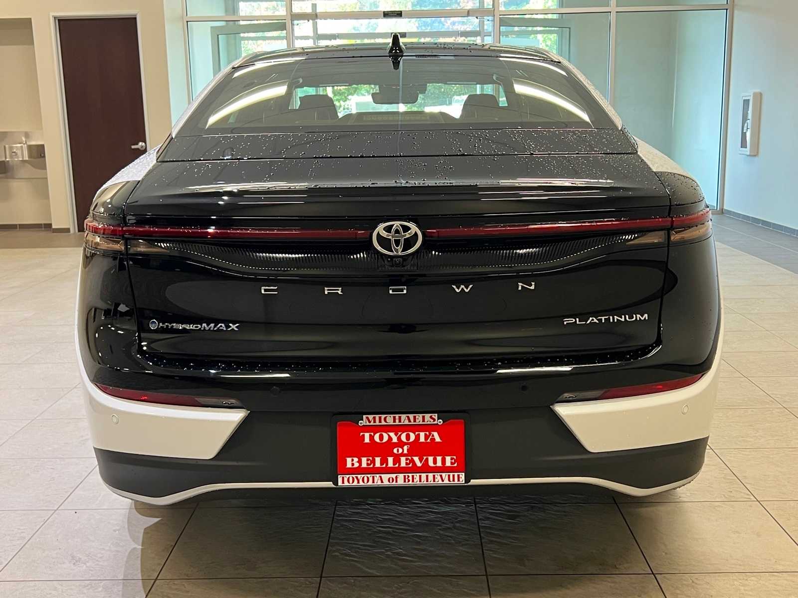 Thumbnail: 2026 Toyota Crown - 5