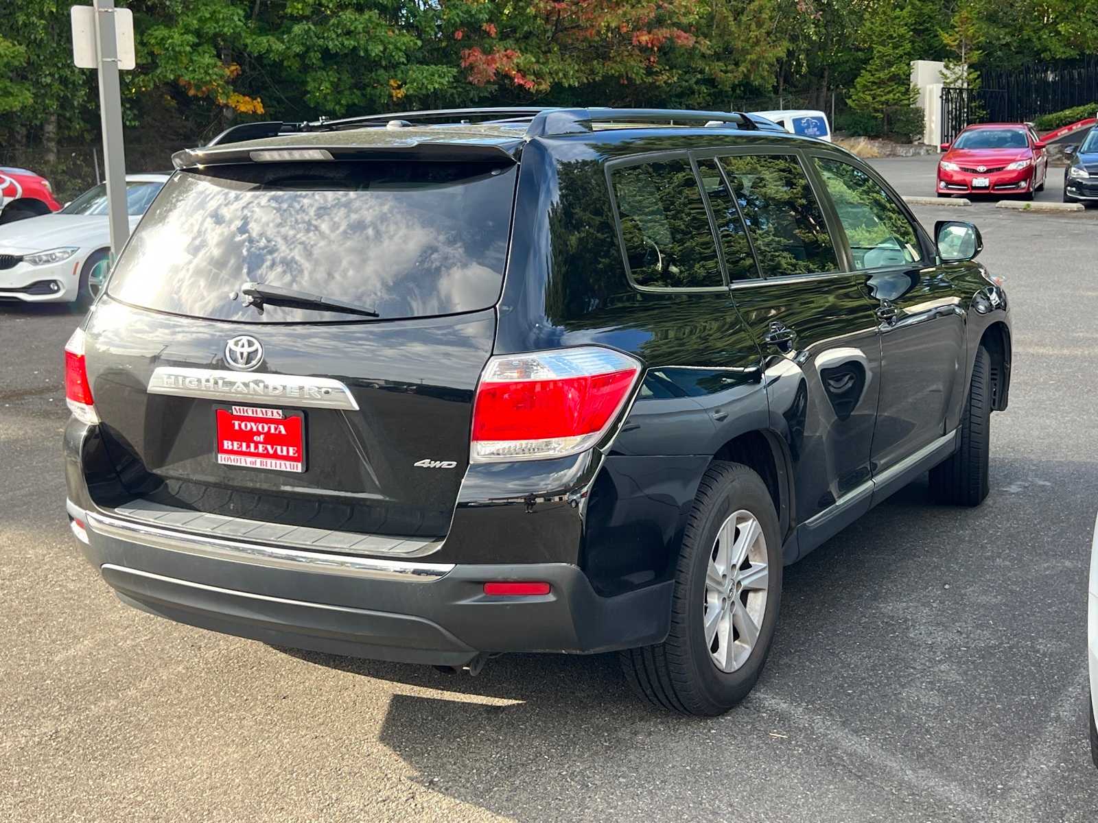 Thumbnail: 2011 Toyota Highlander - 9