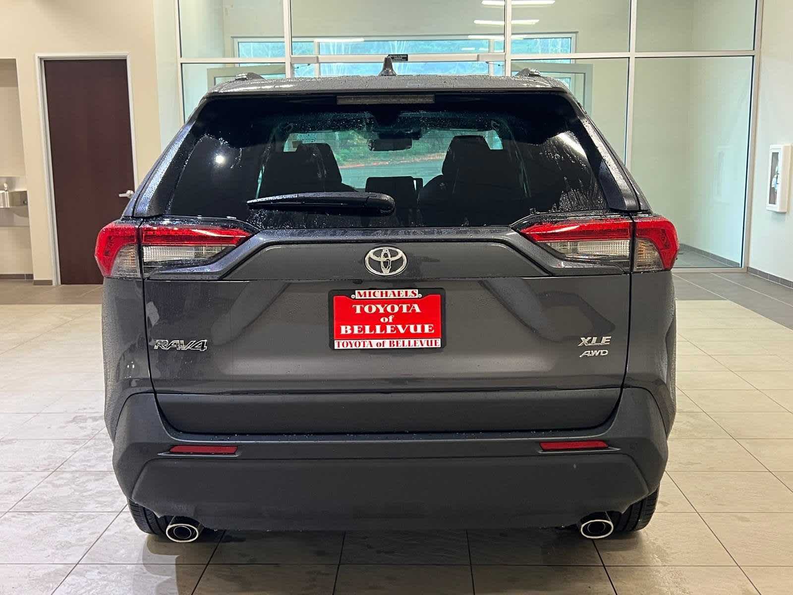 Thumbnail: 2025 Toyota RAV4 - 5