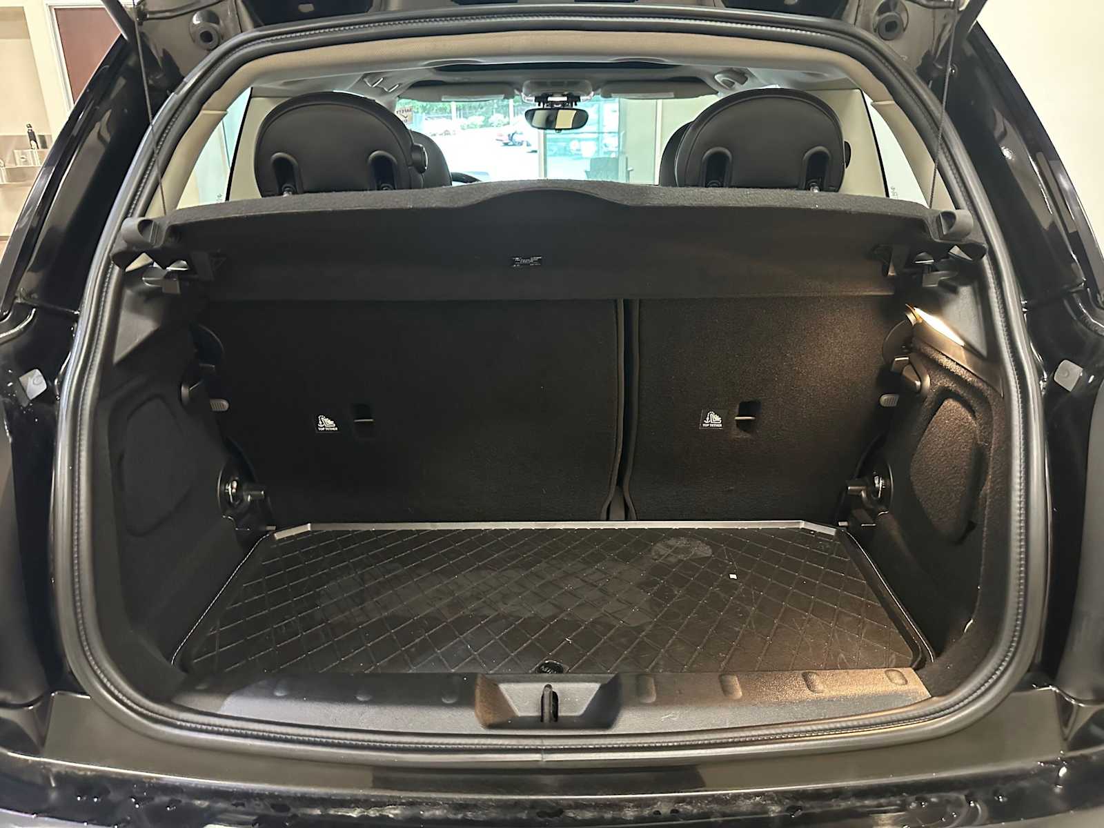 Thumbnail: 2014 MINI Cooper Hardtop - 30