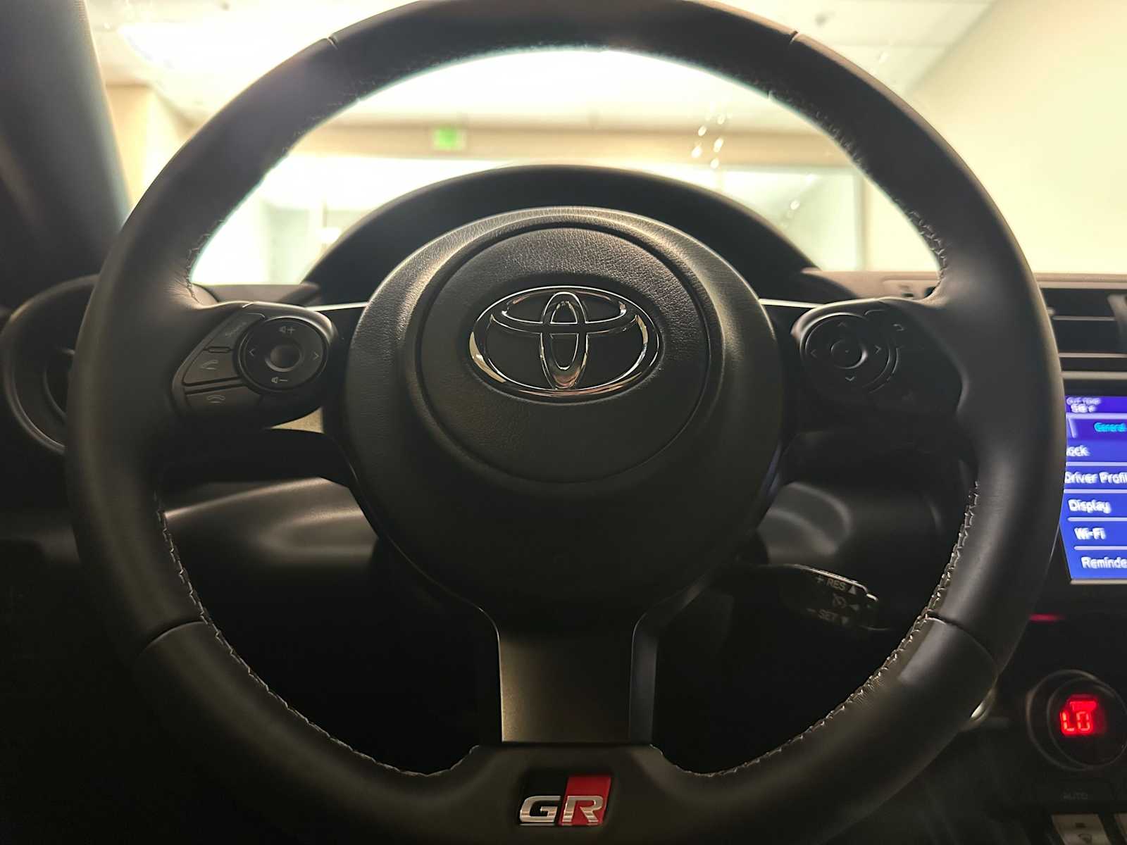 Thumbnail: 2022 Toyota GR86 - 11