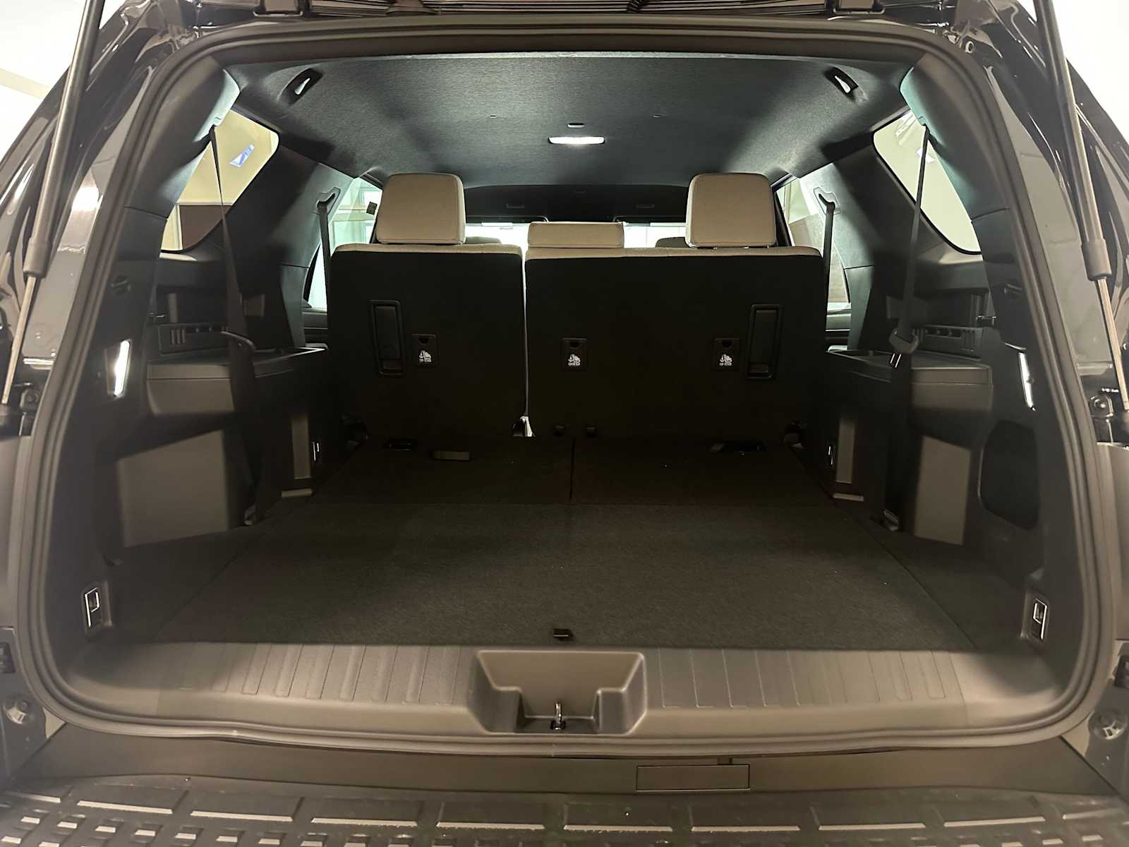 Thumbnail: 2026 Toyota 4Runner - 33