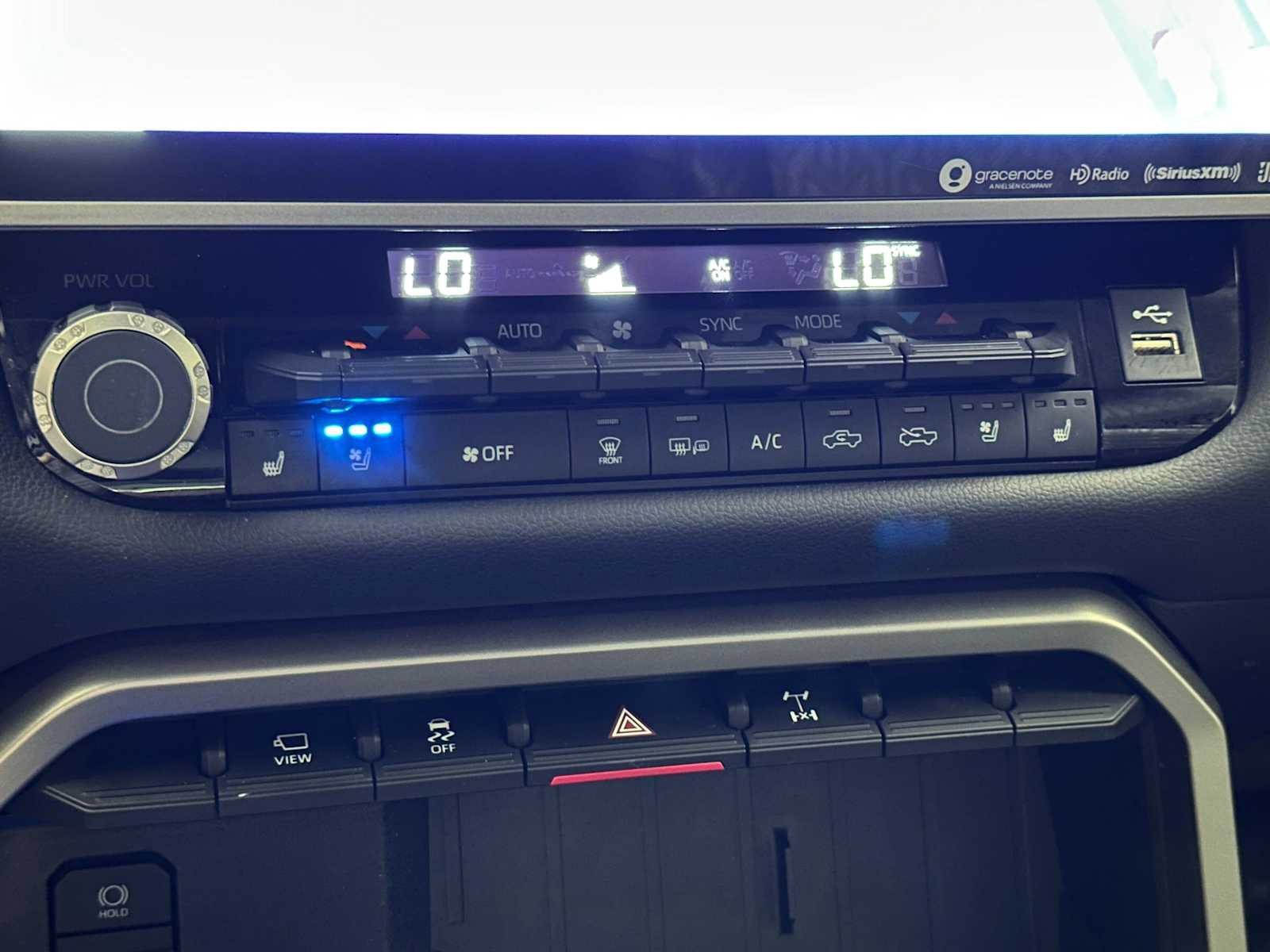 Thumbnail: 2023 Toyota Tundra - 15