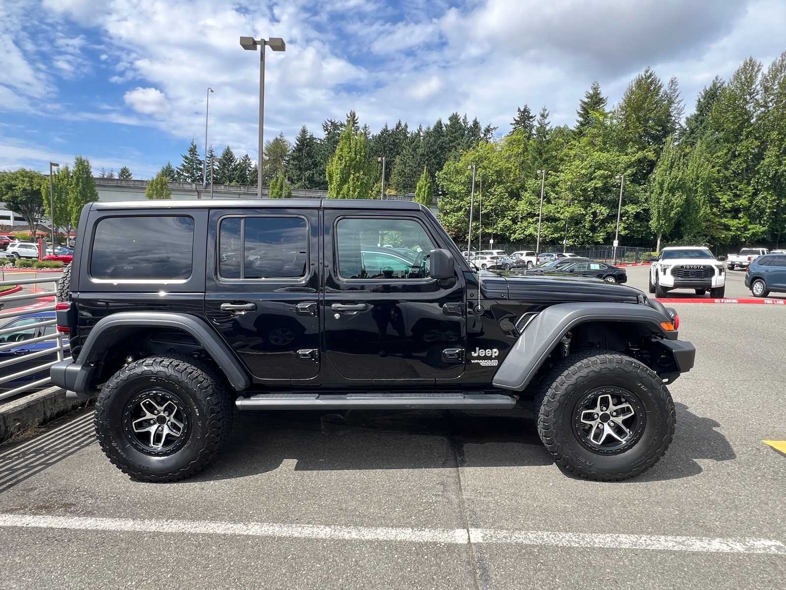 Thumbnail: 2018 Jeep Wrangler - 5
