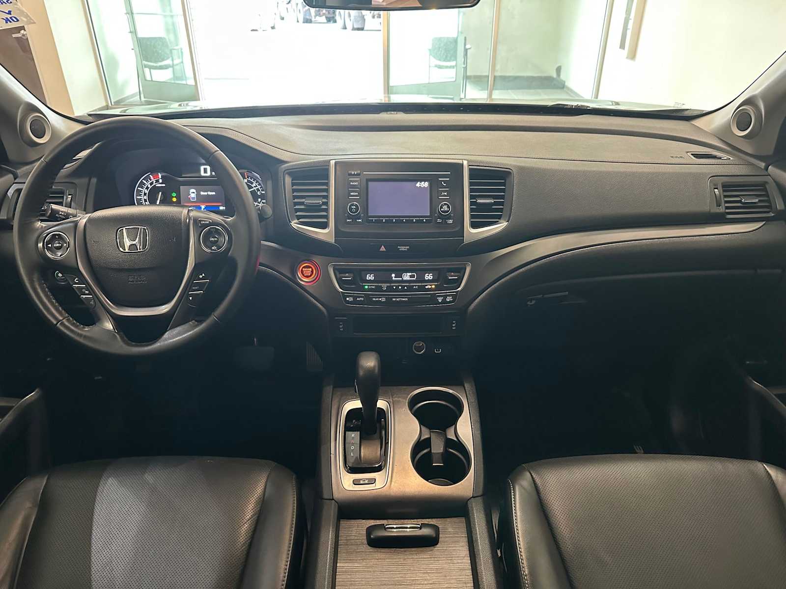 Thumbnail: 2019 Honda Ridgeline - 10