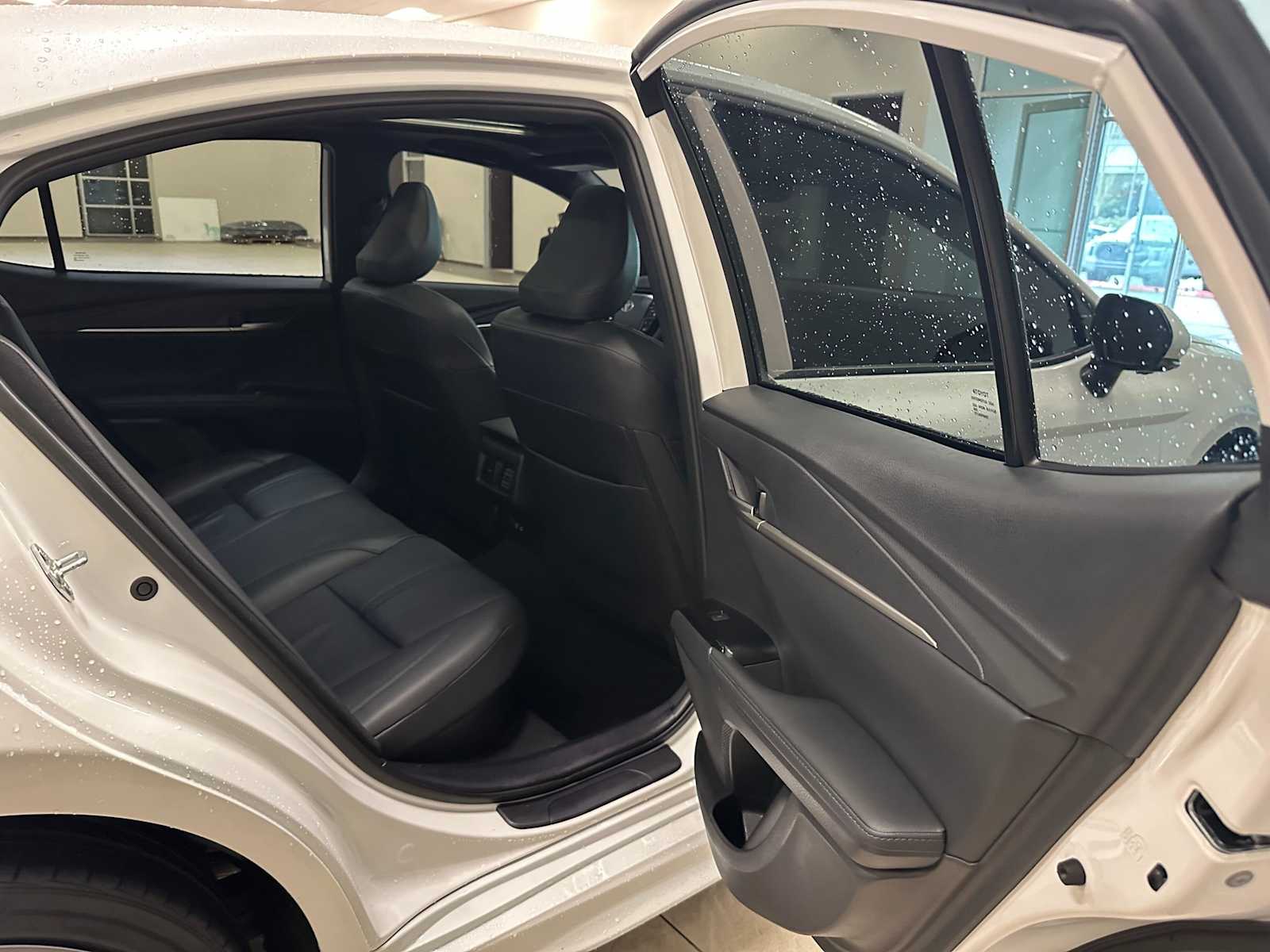 Thumbnail: 2025 Toyota Camry - 27