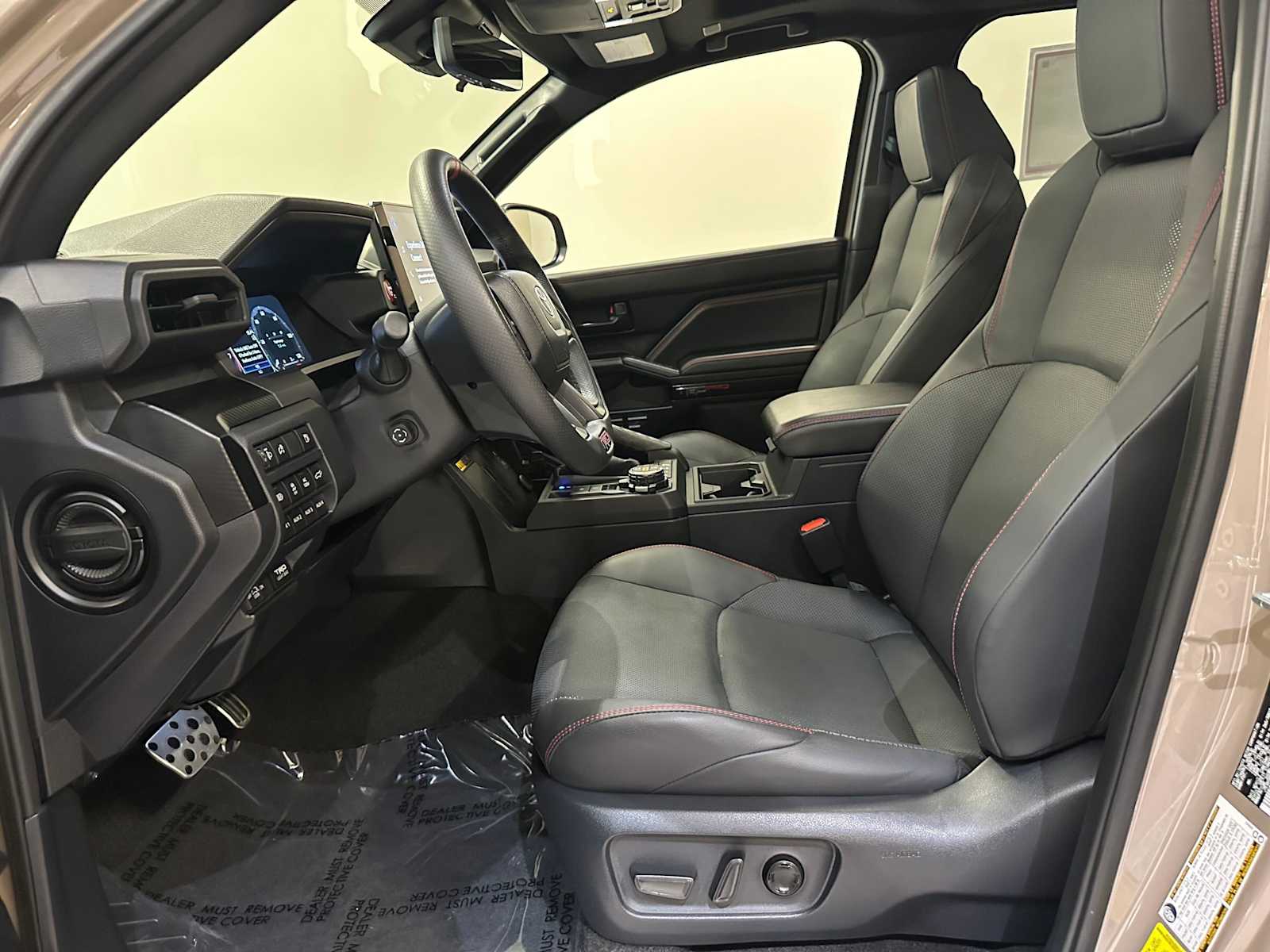 Thumbnail: 2025 Toyota 4Runner - 22