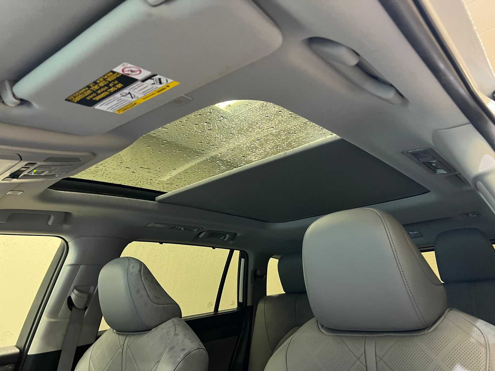 Thumbnail: 2023 Toyota Highlander - 17