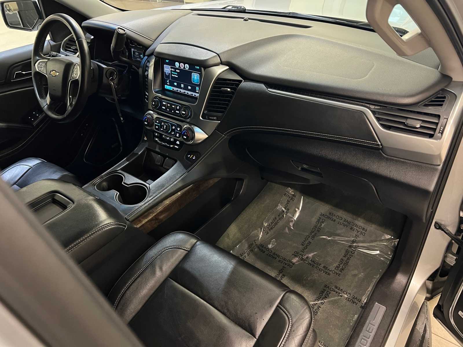 Thumbnail: 2015 Chevrolet Tahoe - 15