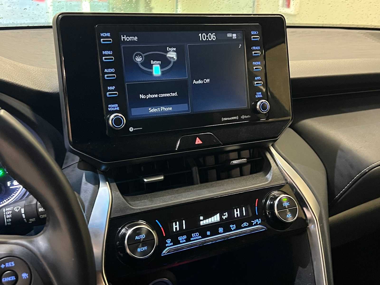 Thumbnail: 2022 Toyota Venza - 23