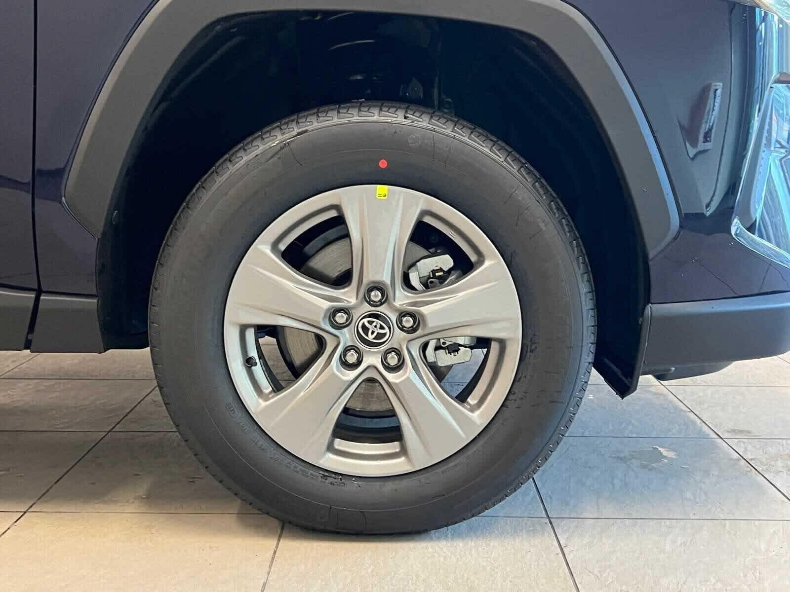 Thumbnail: 2025 Toyota RAV4 - 7