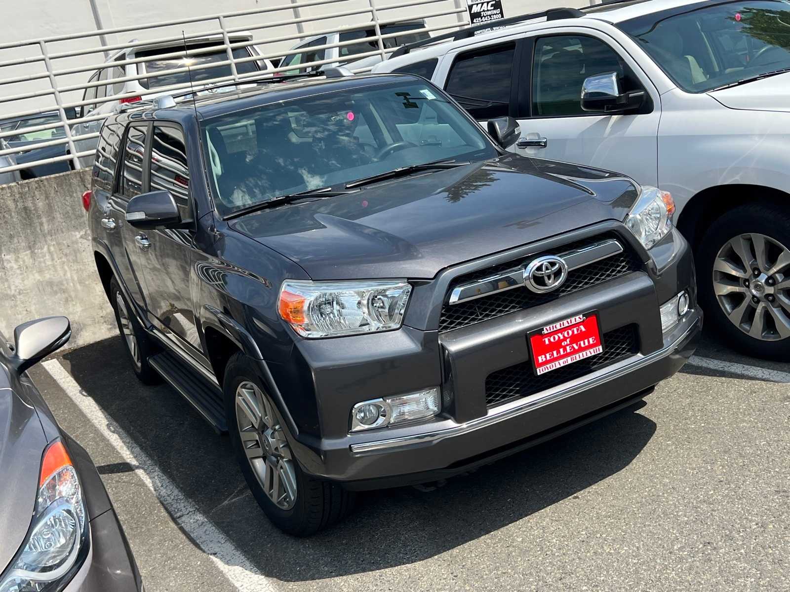 Thumbnail: 2011 Toyota 4Runner - 3