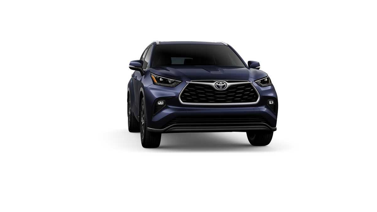 Thumbnail: 2026 Toyota Highlander - 16