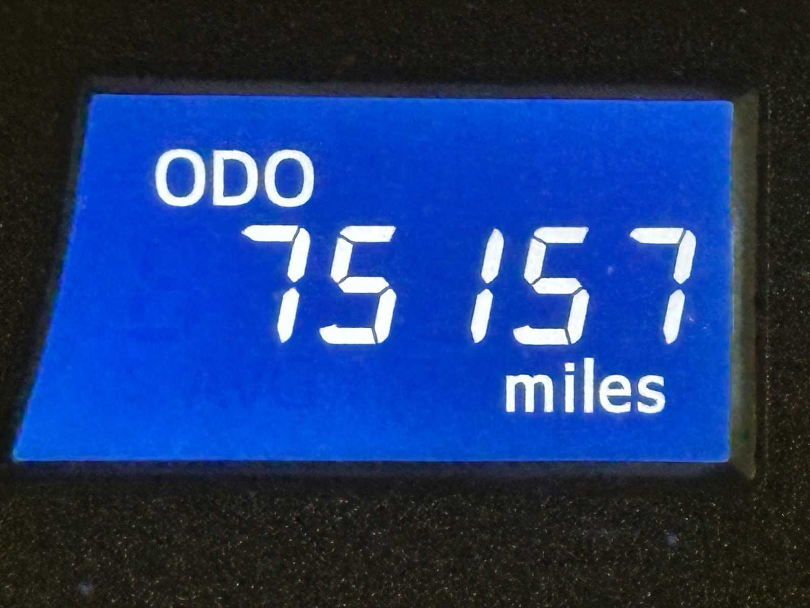 Thumbnail: 2013 Toyota Camry - 18