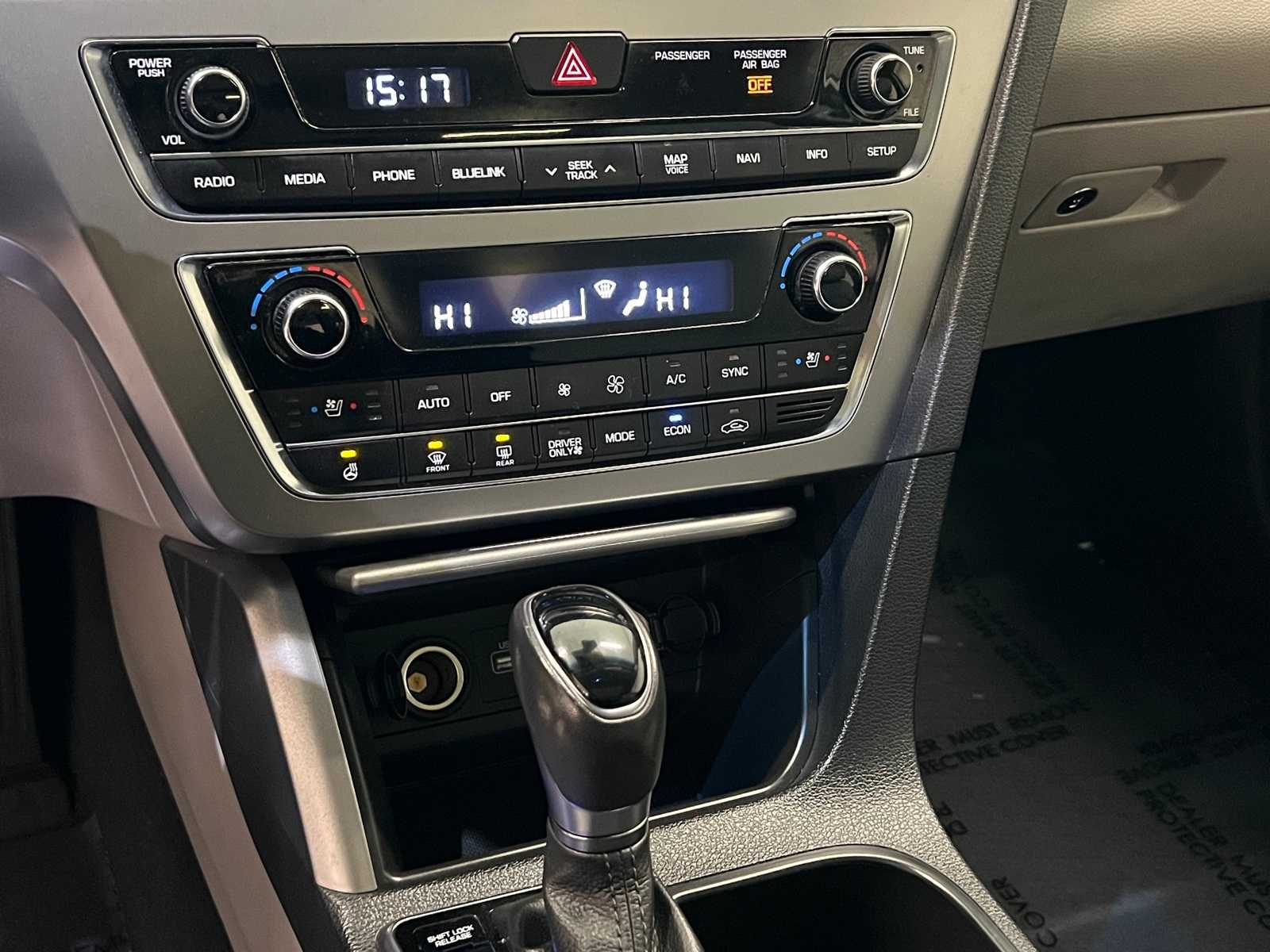 Thumbnail: 2016 Hyundai Sonata - 24