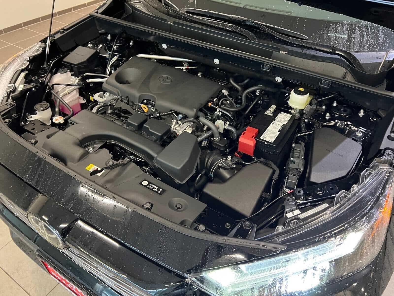 Thumbnail: 2025 Toyota RAV4 - 7