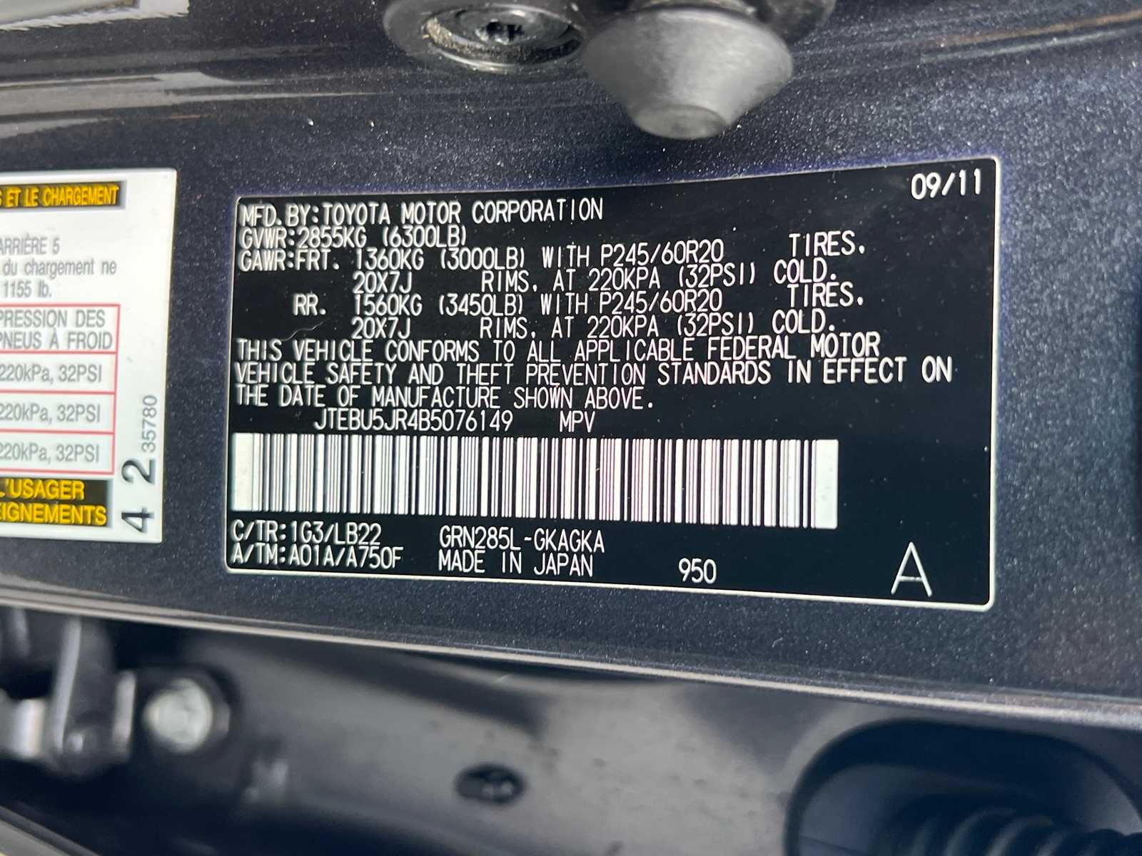 Thumbnail: 2011 Toyota 4Runner - 28