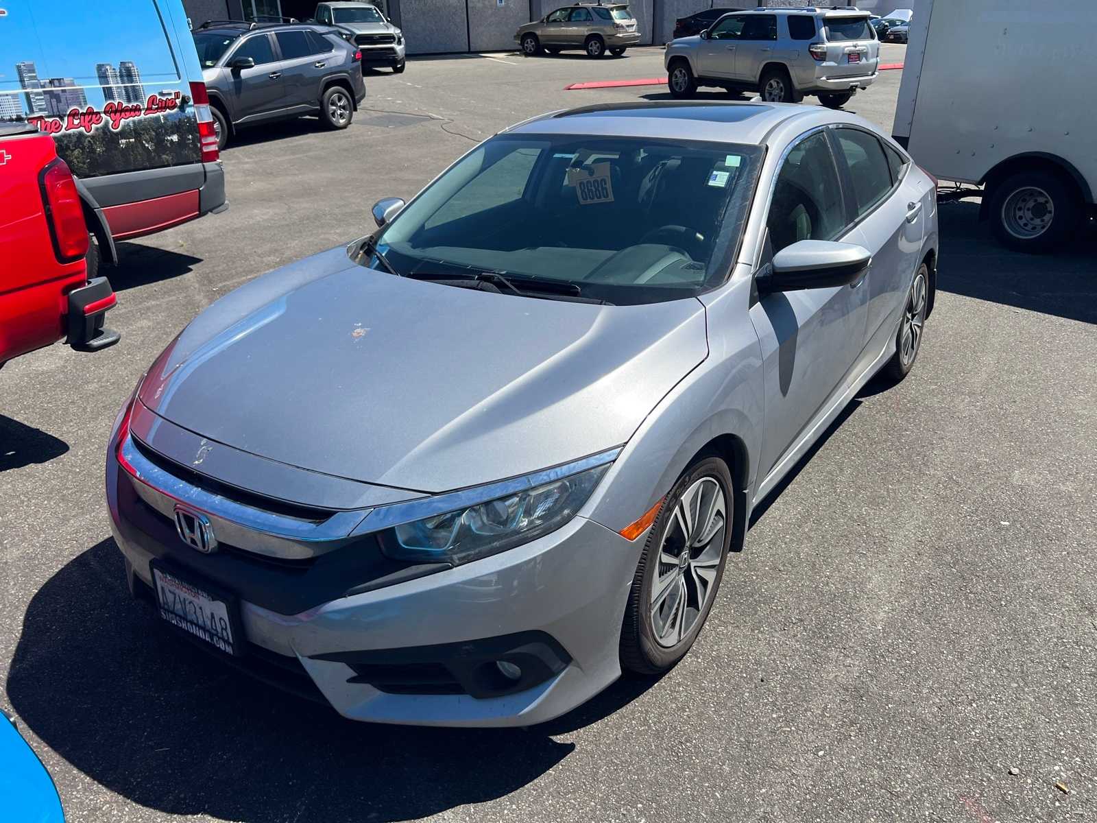 Thumbnail: 2016 Honda Civic - 1