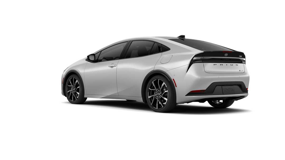 Thumbnail: 2026 Toyota Prius - 6