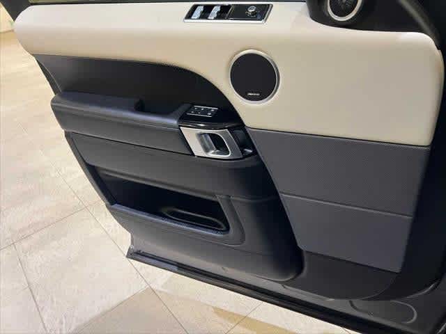 Thumbnail: 2021 Land Rover Range Rover Sport - 18