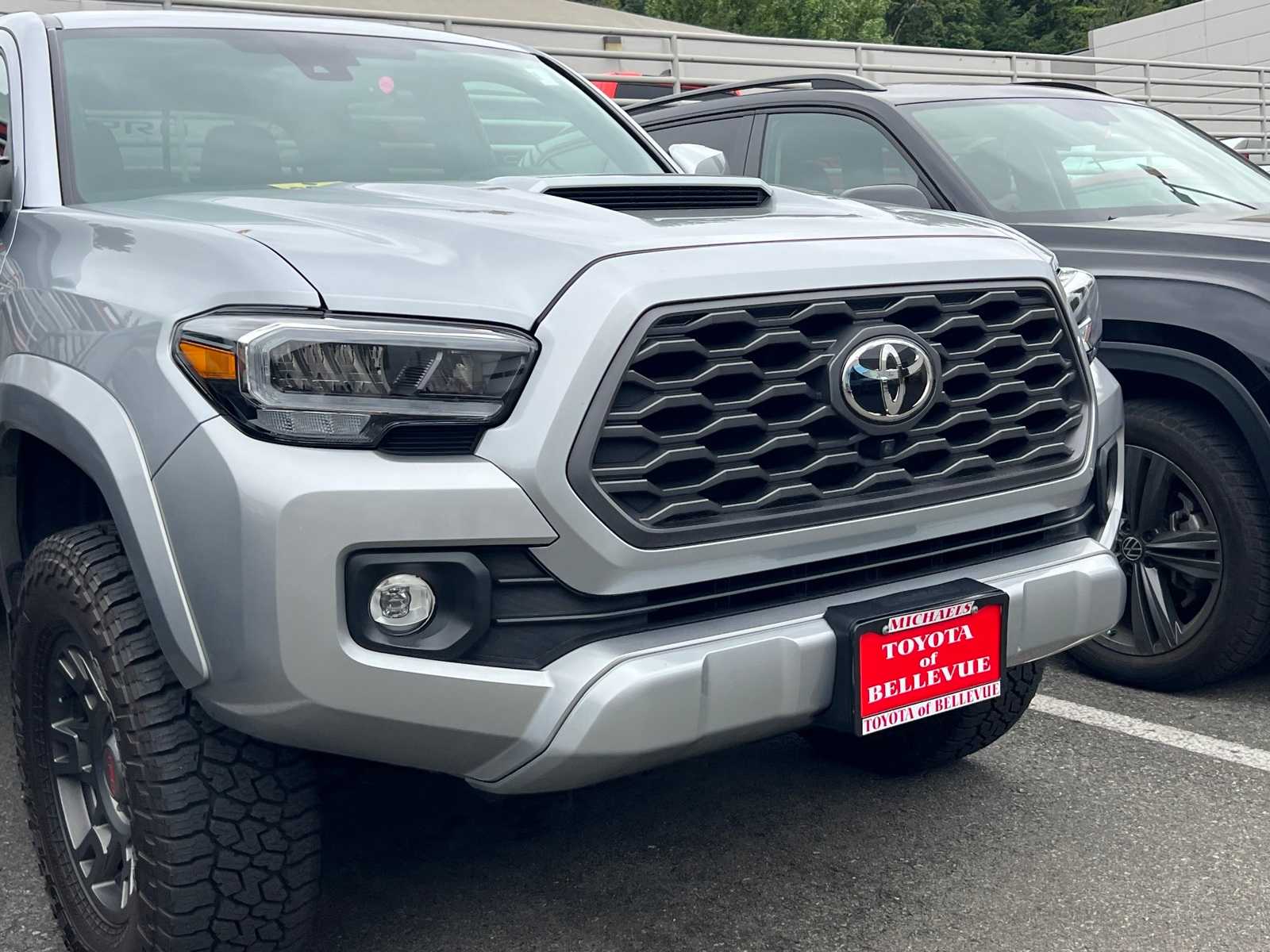 2022 Toyota Tacoma TRD Sport 4